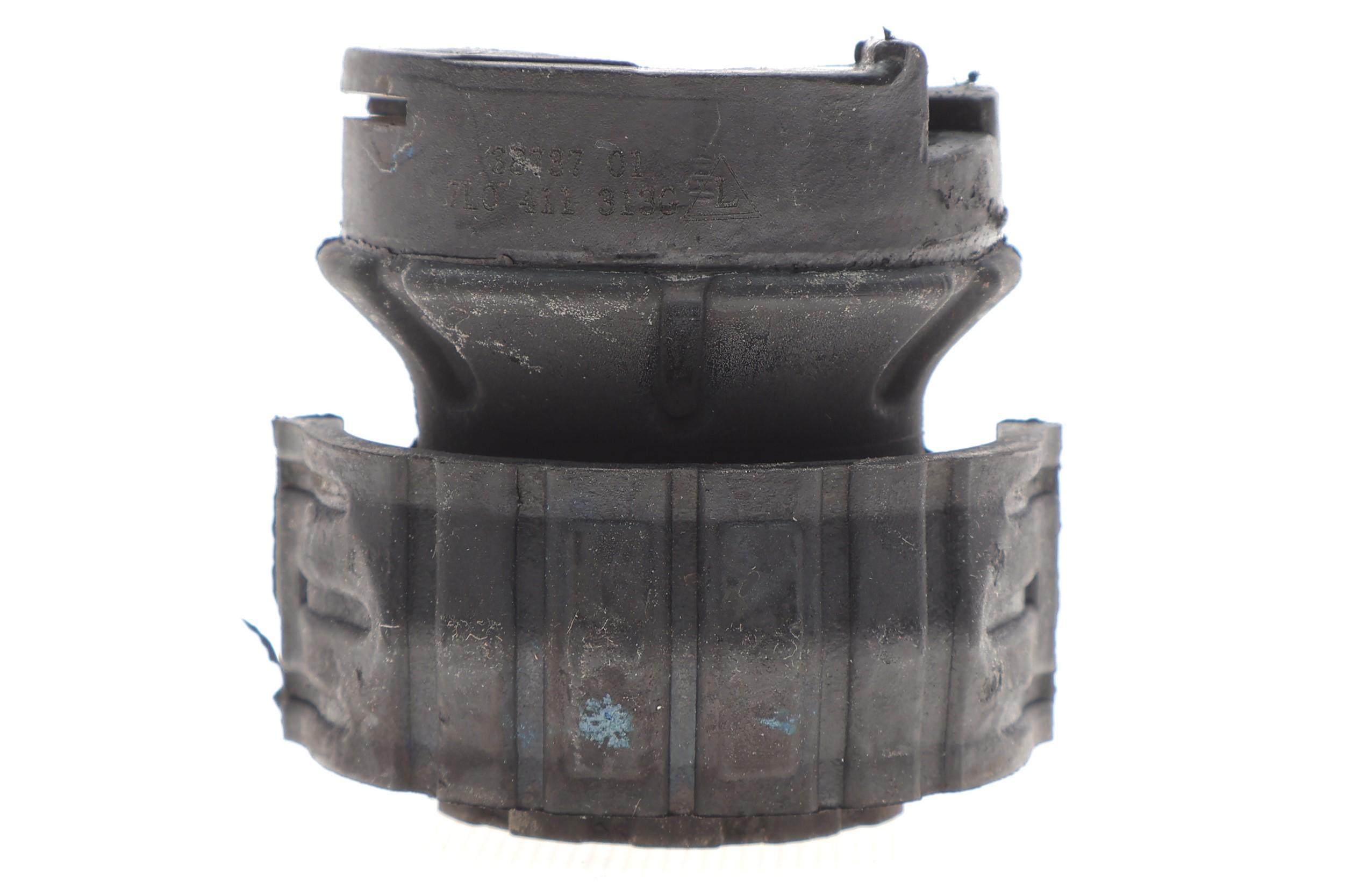 Втулка стабилизатора (переднего) VW Touareg 02-