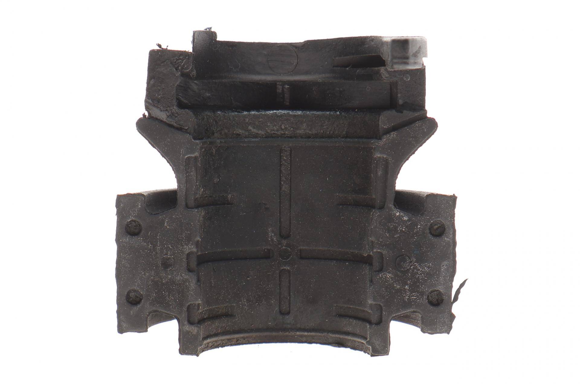 Втулка стабілізатора (переднього) VW Touareg 02-