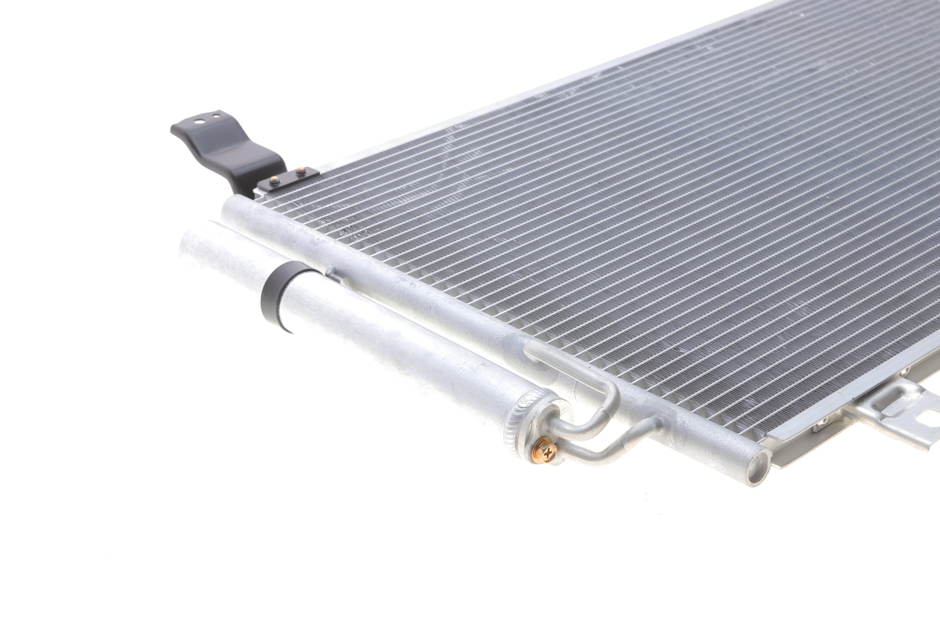 Радіатор кондиціонера (з осушувачем) Mazda CX-5 2.2 AWD 12-