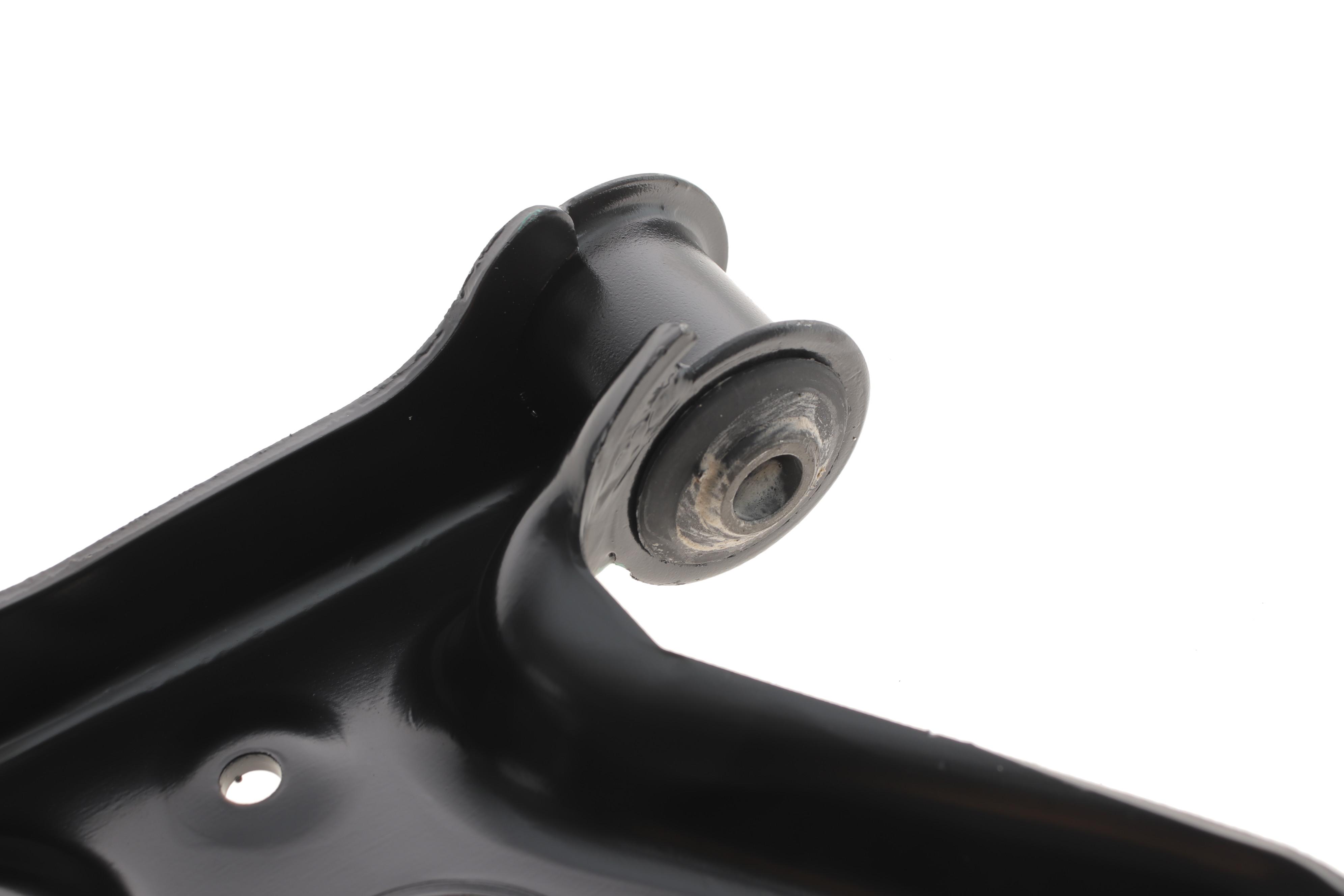 Важіль підвіски (передній/снизу) Audi A1/VW Polo 18- (R)