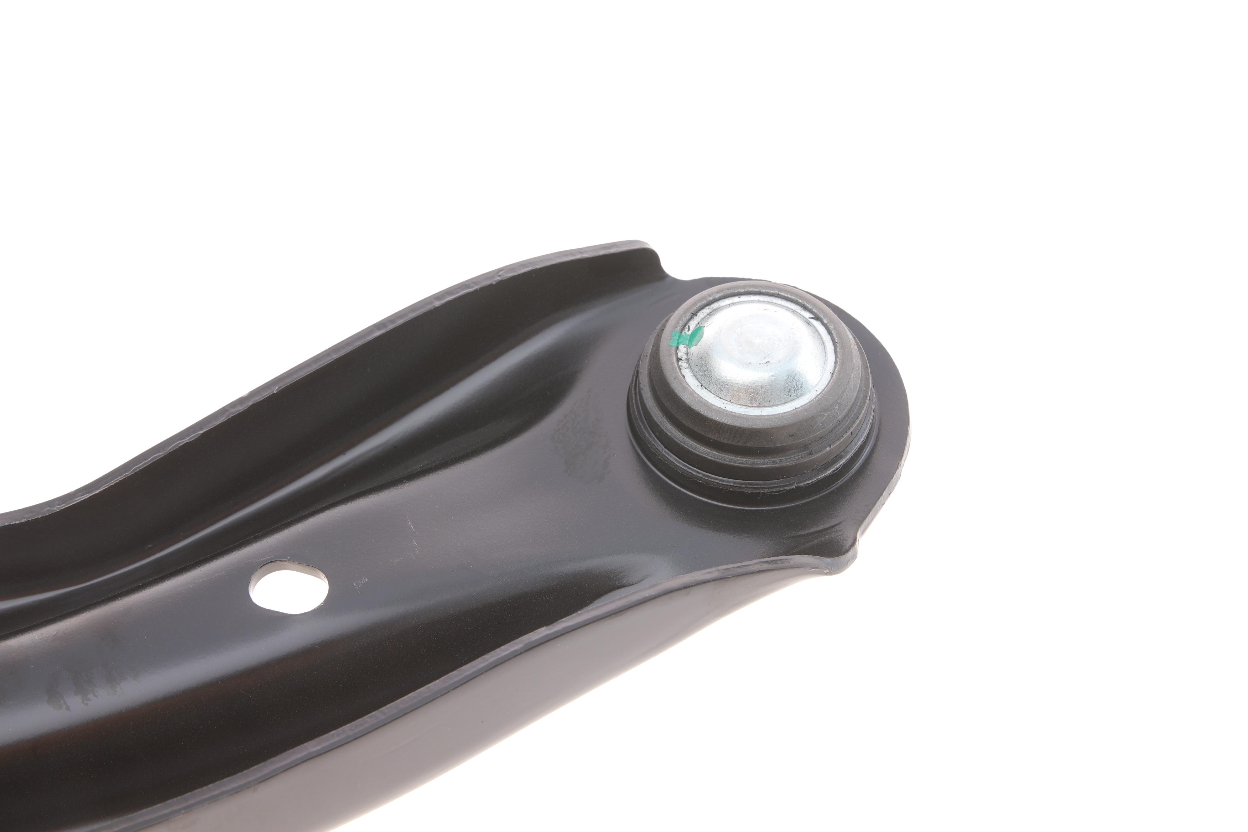 Важіль підвіски (передній/знизу) (R) Ford Fiesta 01-