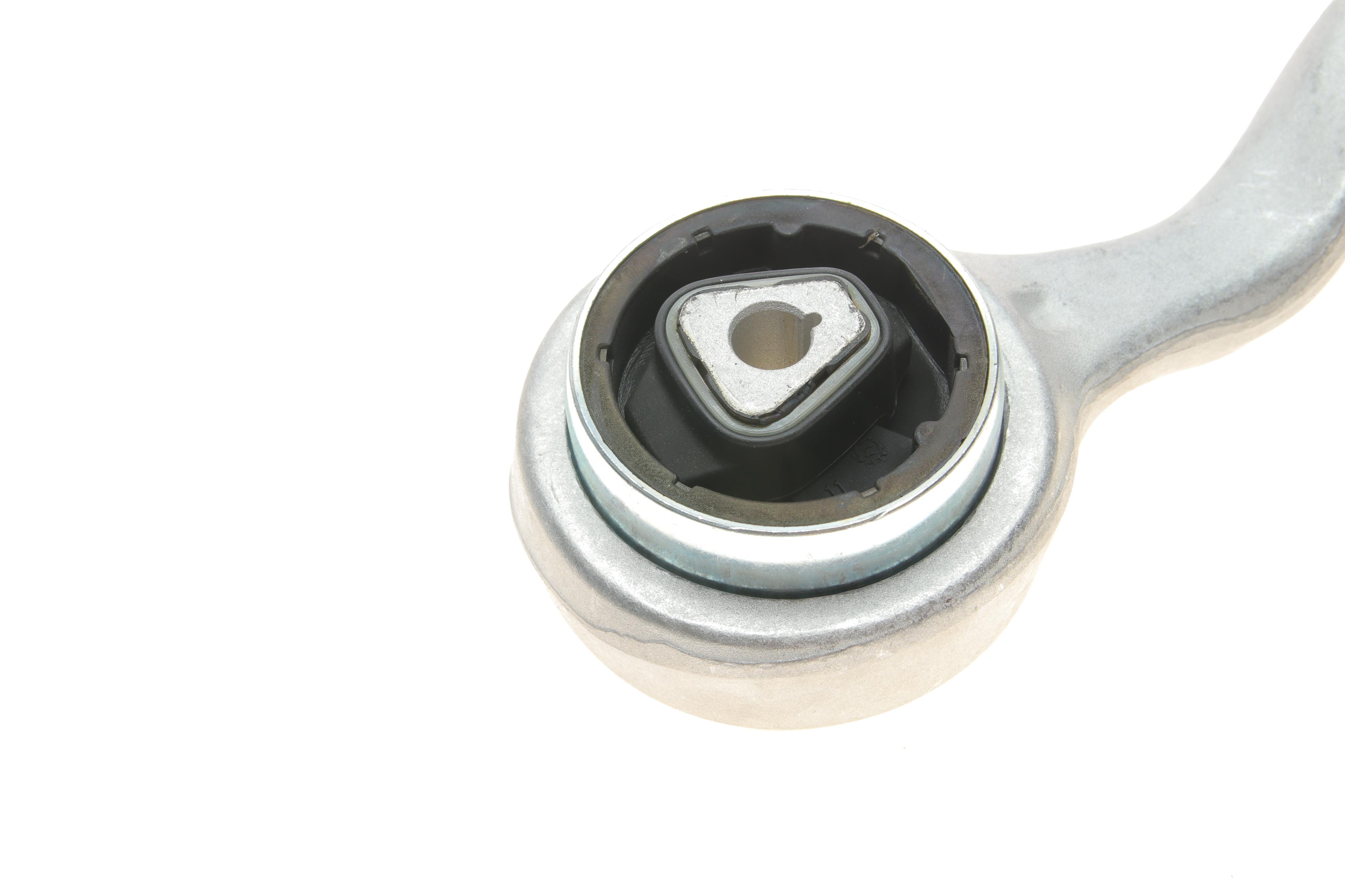 Важіль підвіски (передній/знизу/спереду) (L) BMW 1 (E87)/3 (E90-E93)/X1 (E84) 04-12