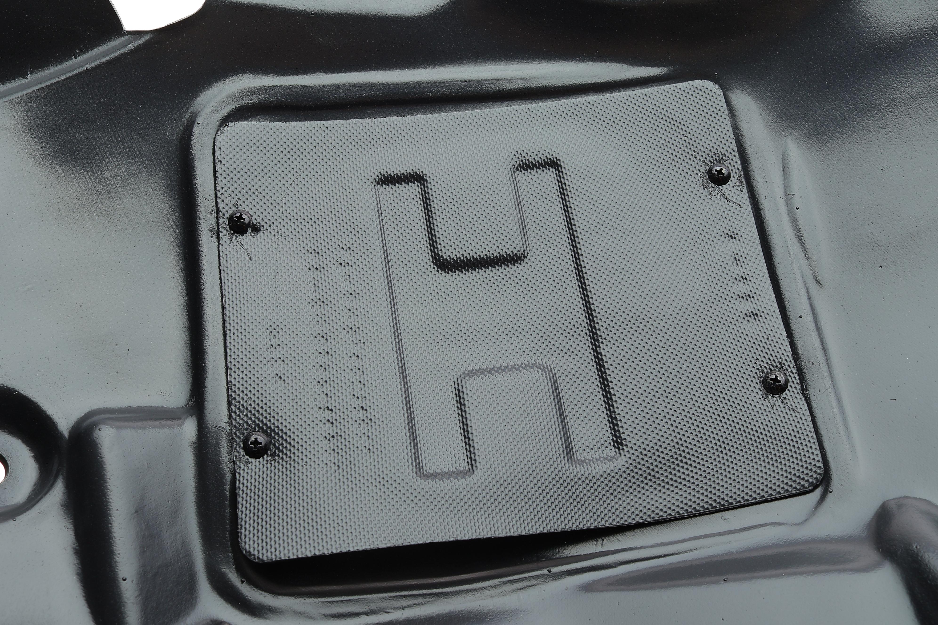 Подкрыльник (передний) BMW 3 (F30) 11-18 (R)