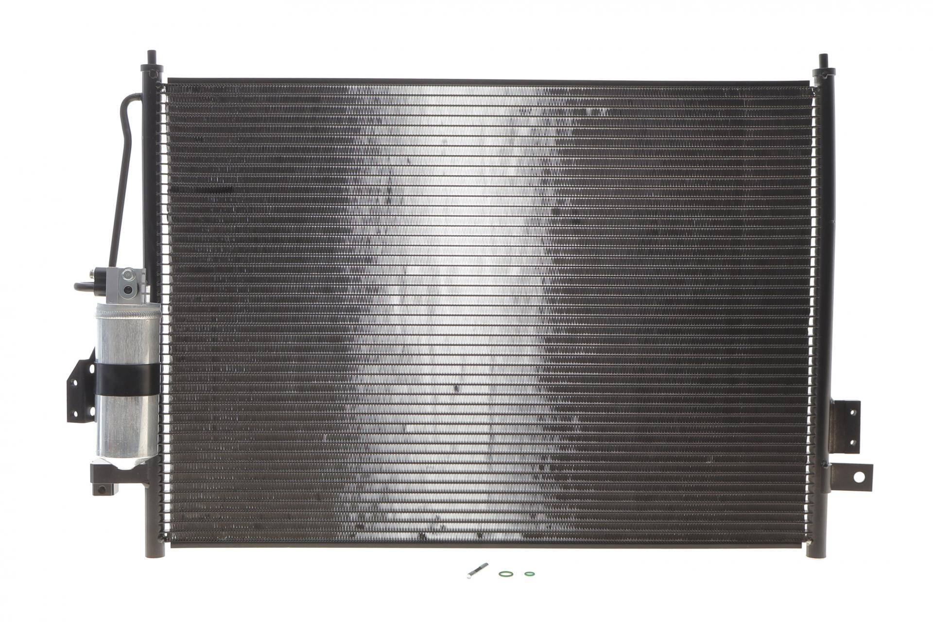 Радіатор кондиціонера (з осушувачем) Nissan Pathfinder 10-