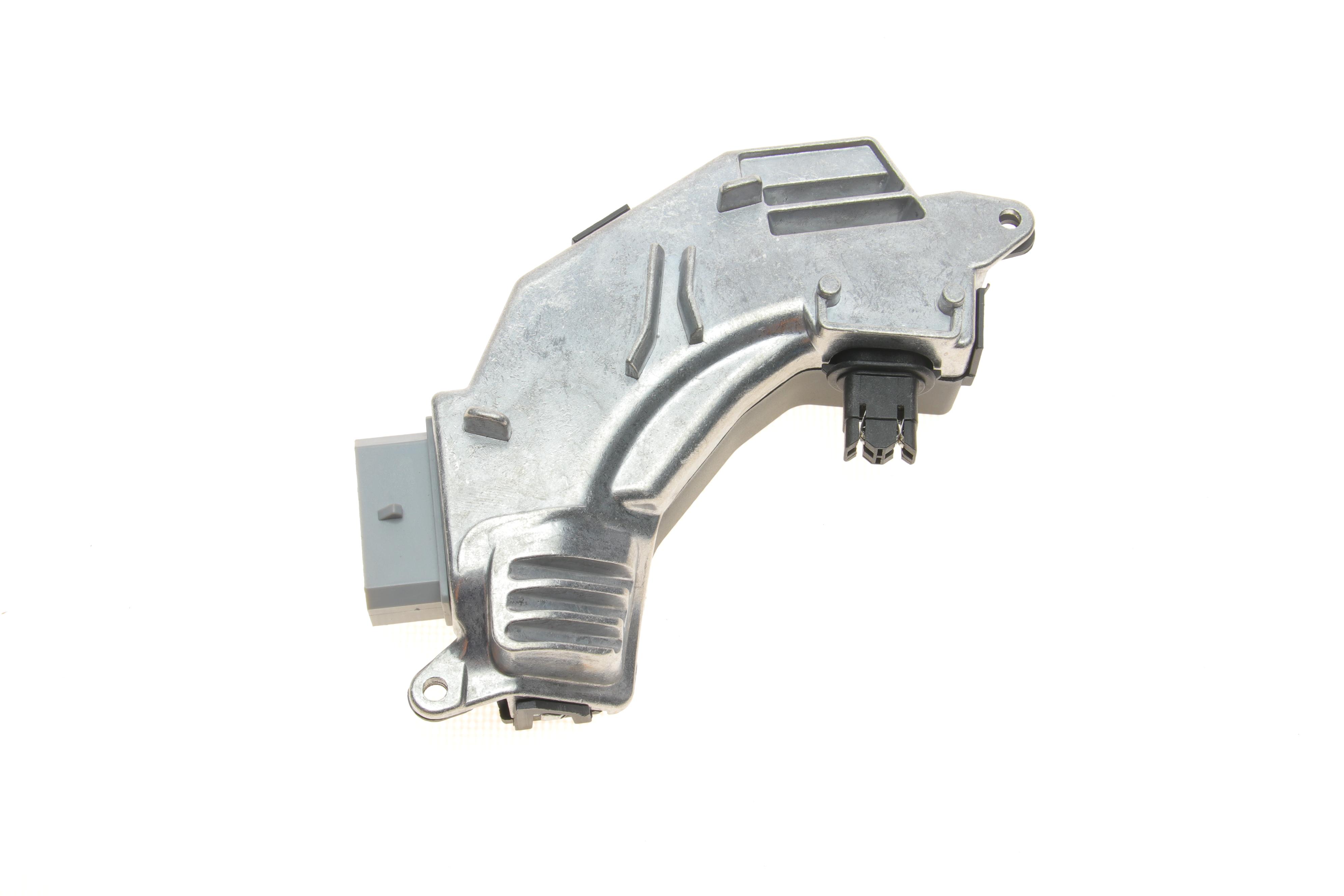 Резистор вентилятора пічки Opel Vectra C 02-08 (6 конт.) (12V)