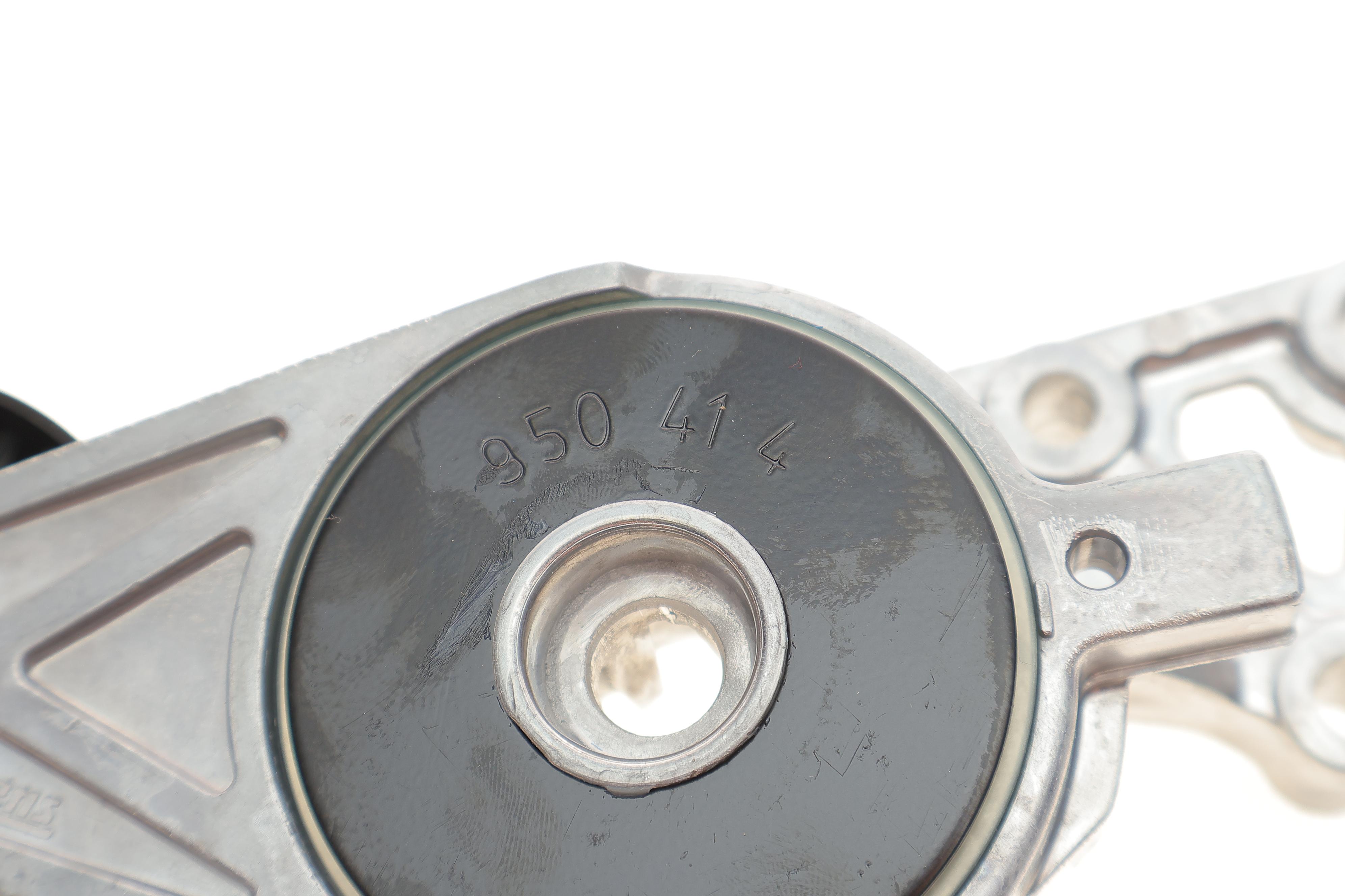 Натяжитель ремня генератора VW T5 1.9TDI 03- (70x24)