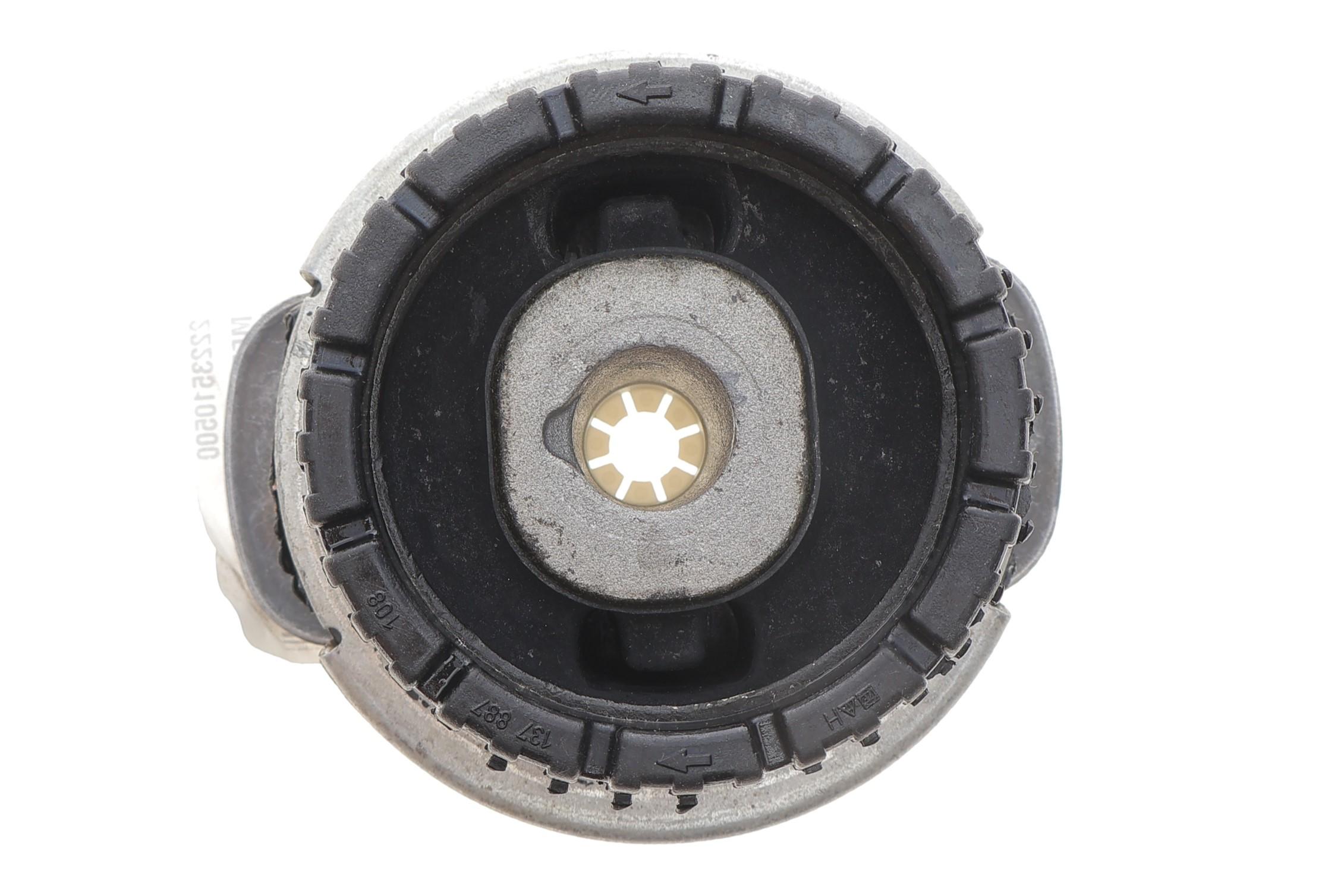 Сайлентблок балки (задней) MB S-class (W222) 13-