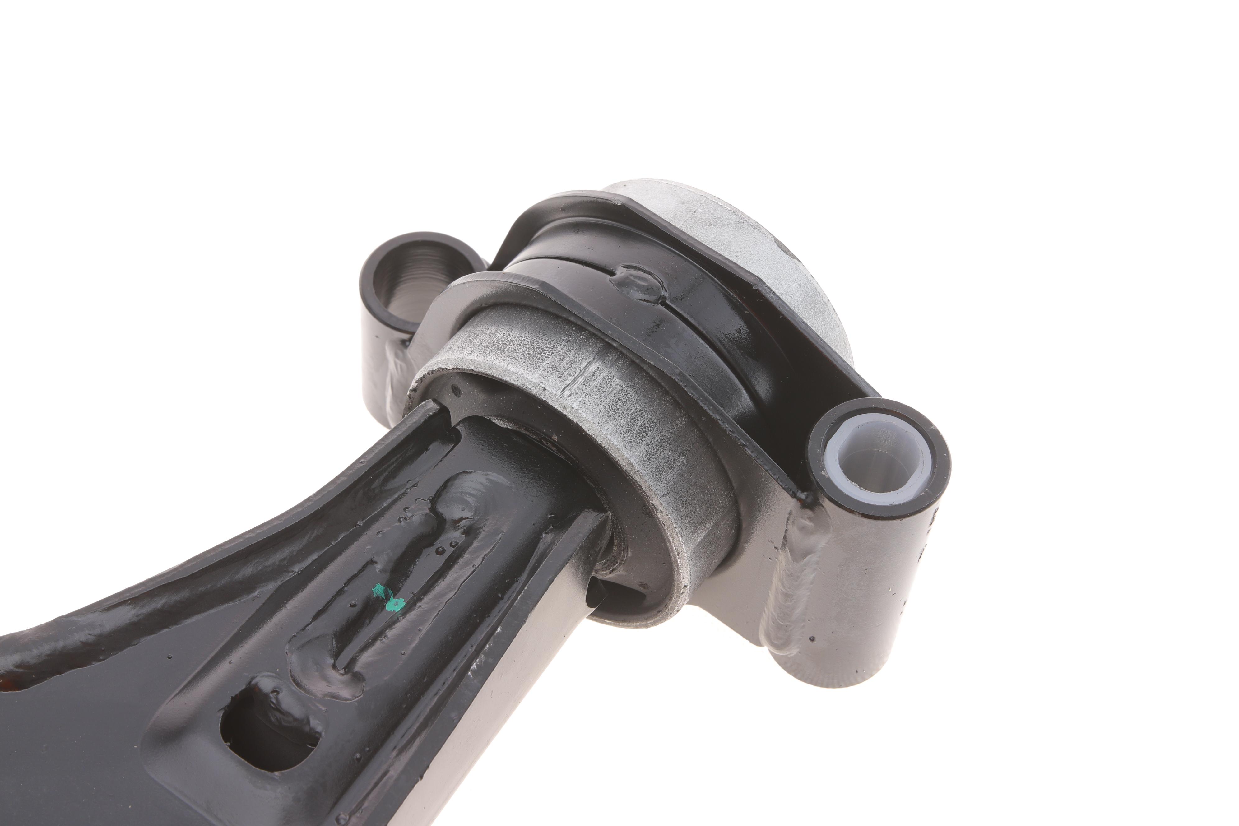 Важіль підвіски (передній/знизу) (L) MB Vito (W447) 14-