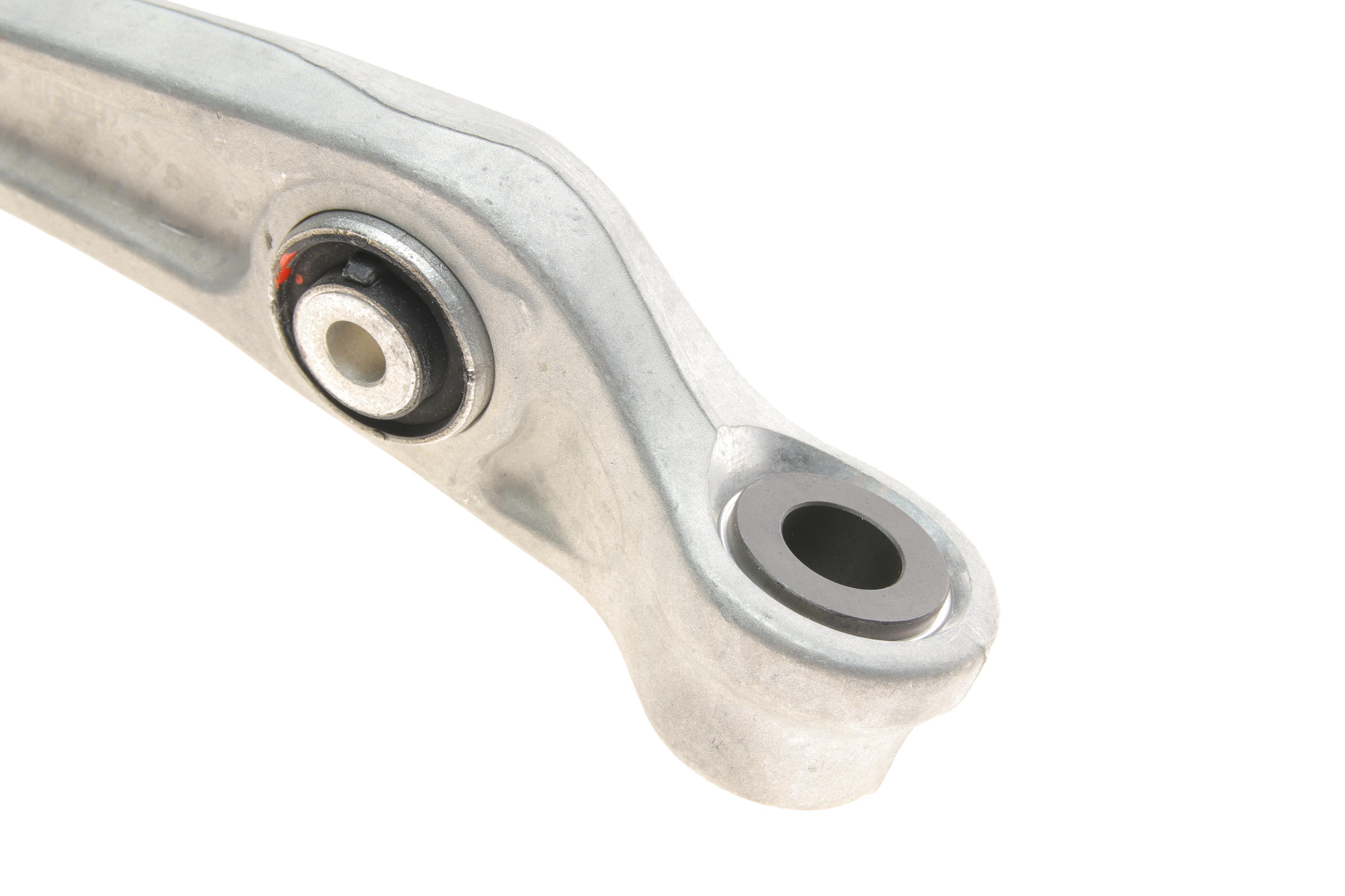 Важіль підвіски (передній) (R) Audi A4/A5/A6/A7/Q5 07-