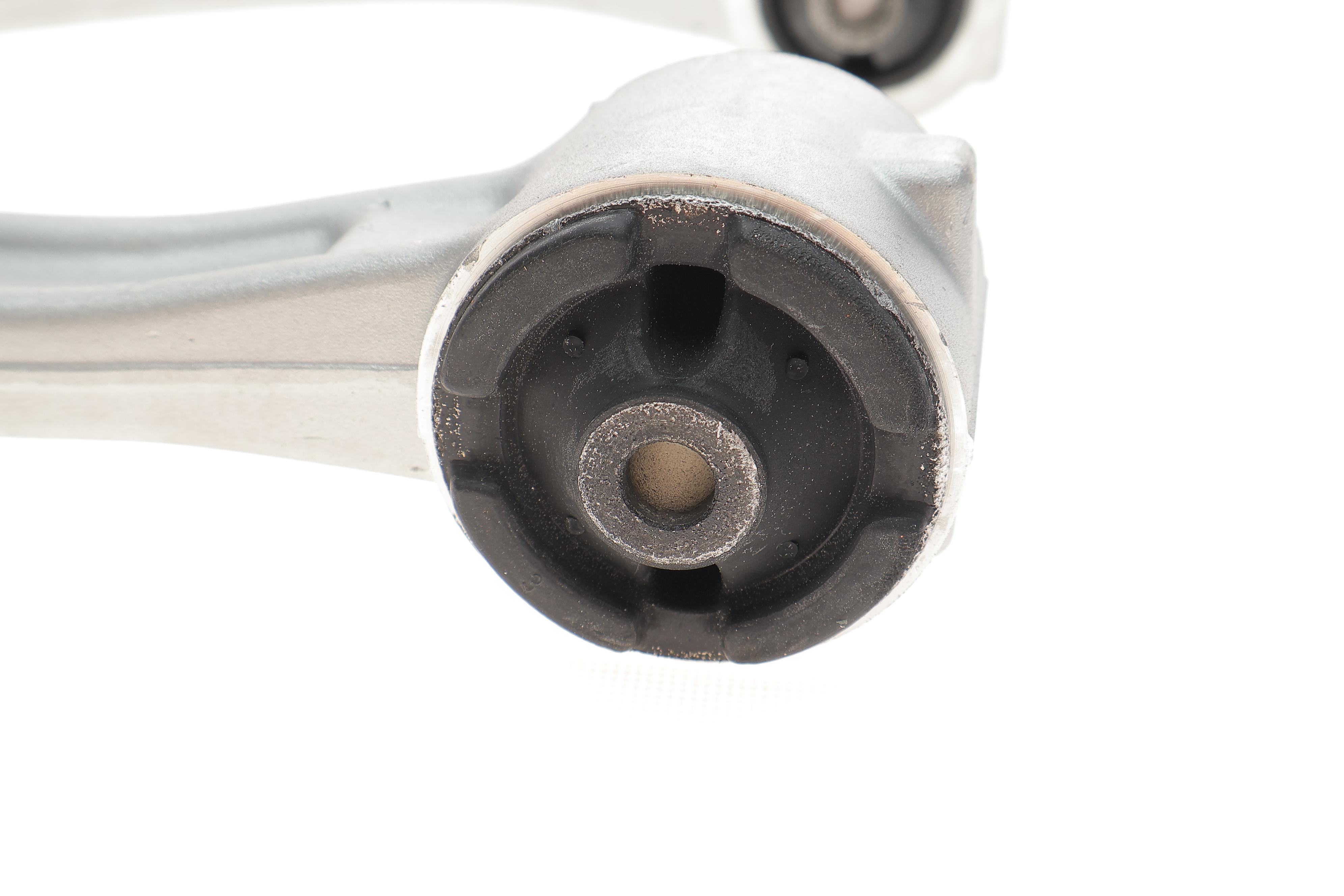 Важіль підвіски (передній) (R) MB S-class (W220) 98-05