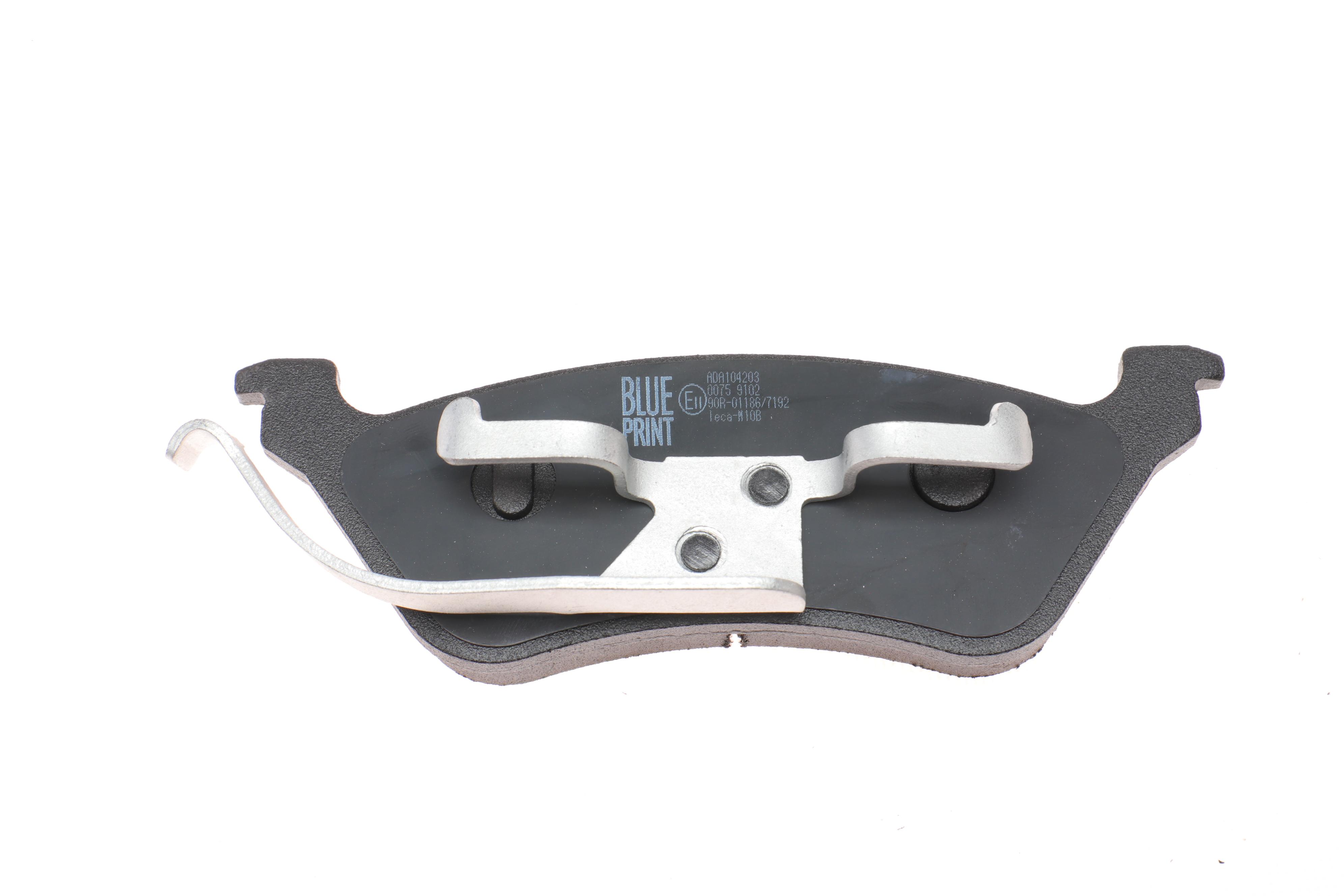 Колодки гальмівні (задні) Chrysler Voyager 2.4-3.3 00-08/ Grand Voyager IV 99-08/ Dodge Caravan 00-