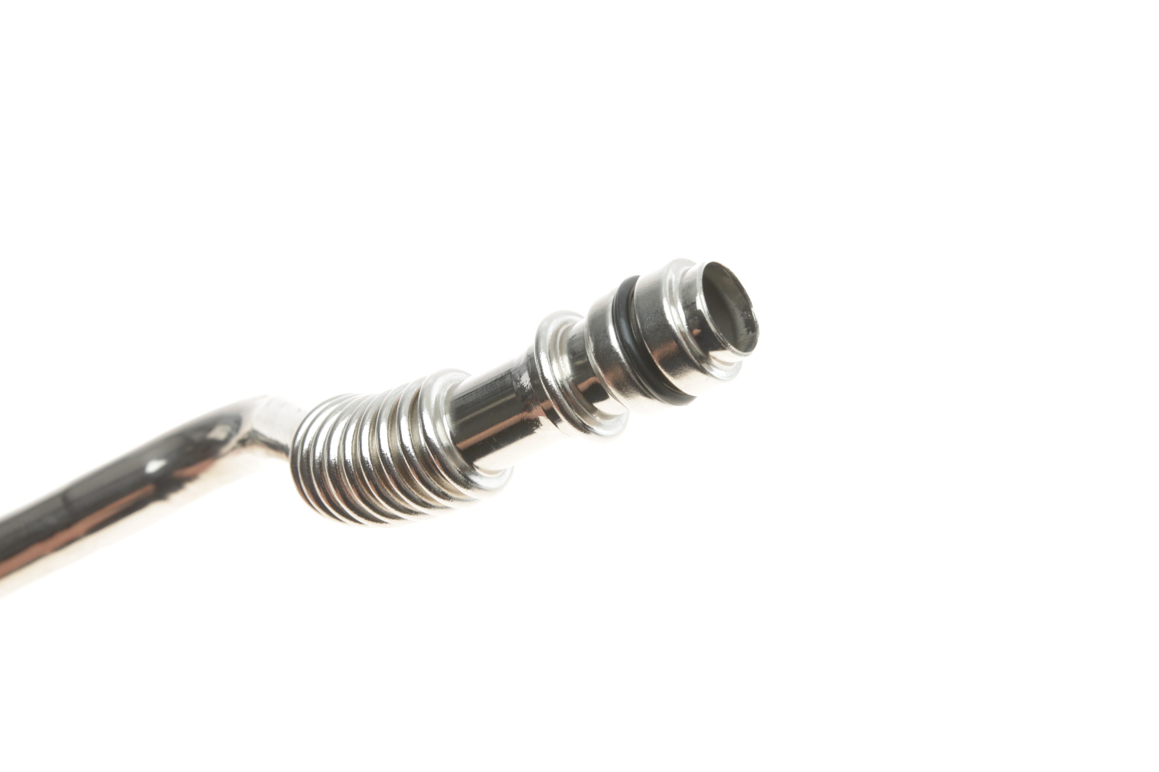 Трубка слива масла с турбины Renault Clio III 1.5 dCi 05-