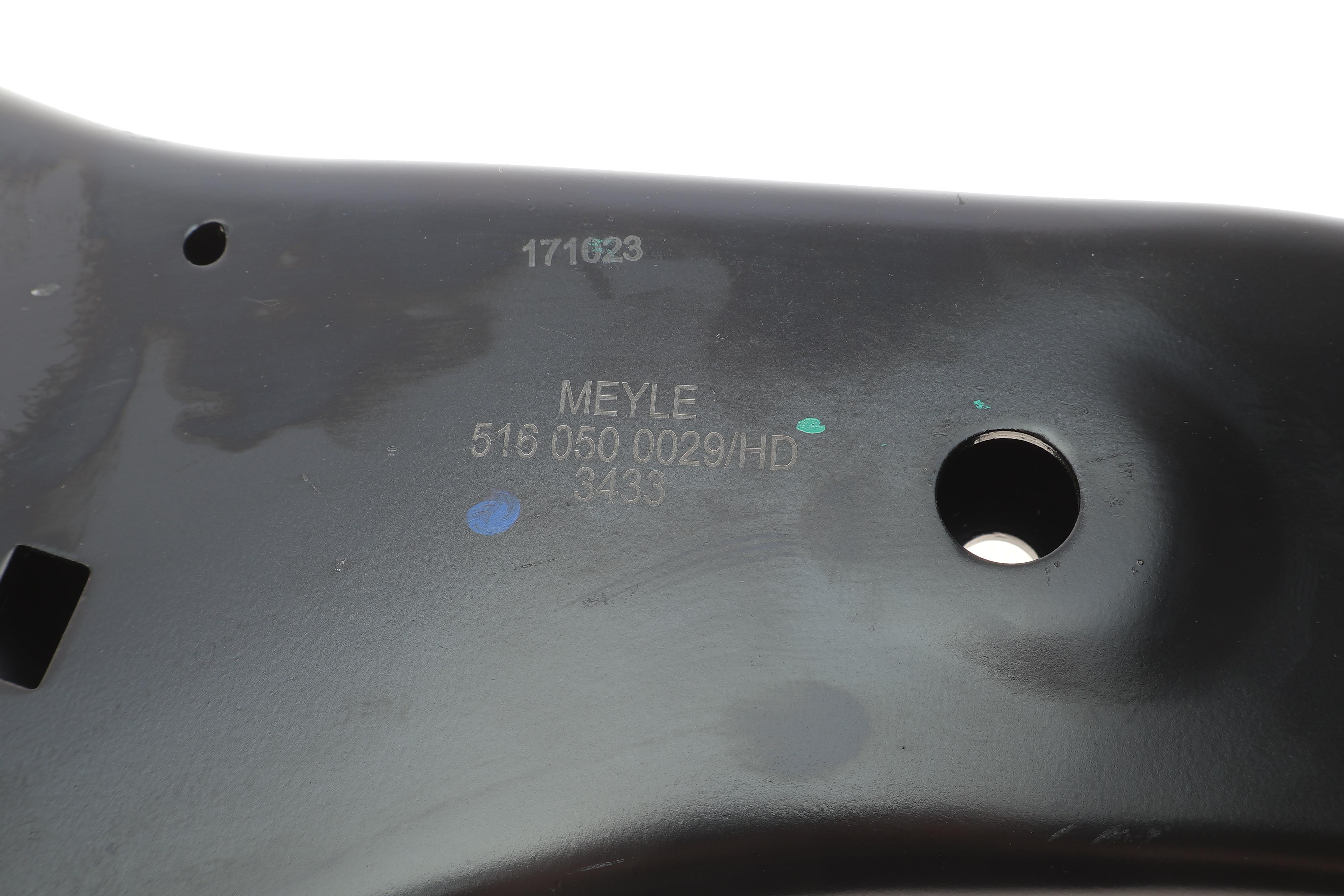 Важіль підвіски (передній/знизу) (R) Volvo XC60 I 2.0-3.2 08-17