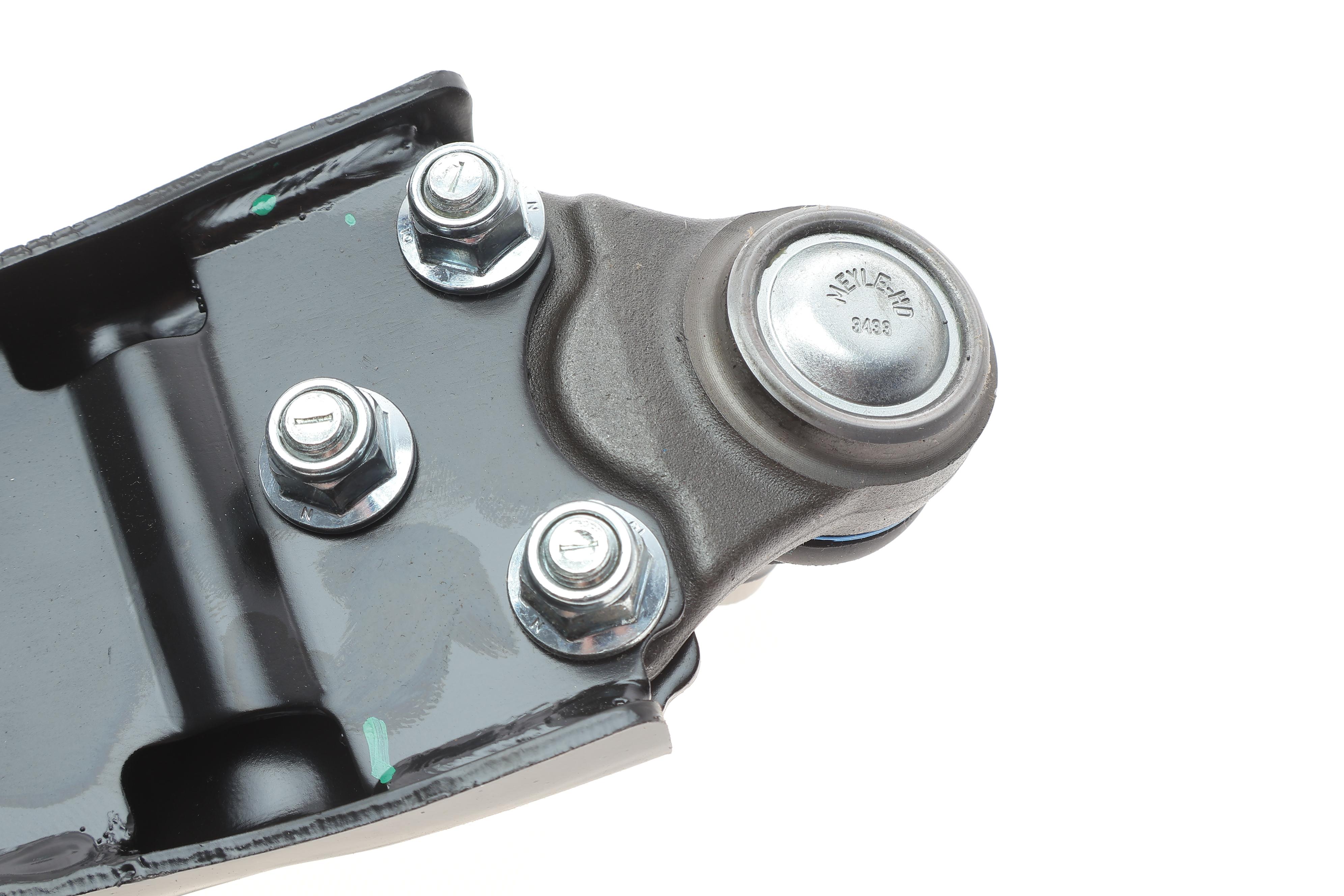 Важіль підвіски (передній/знизу) (R) Volvo XC60 I 2.0-3.2 08-17