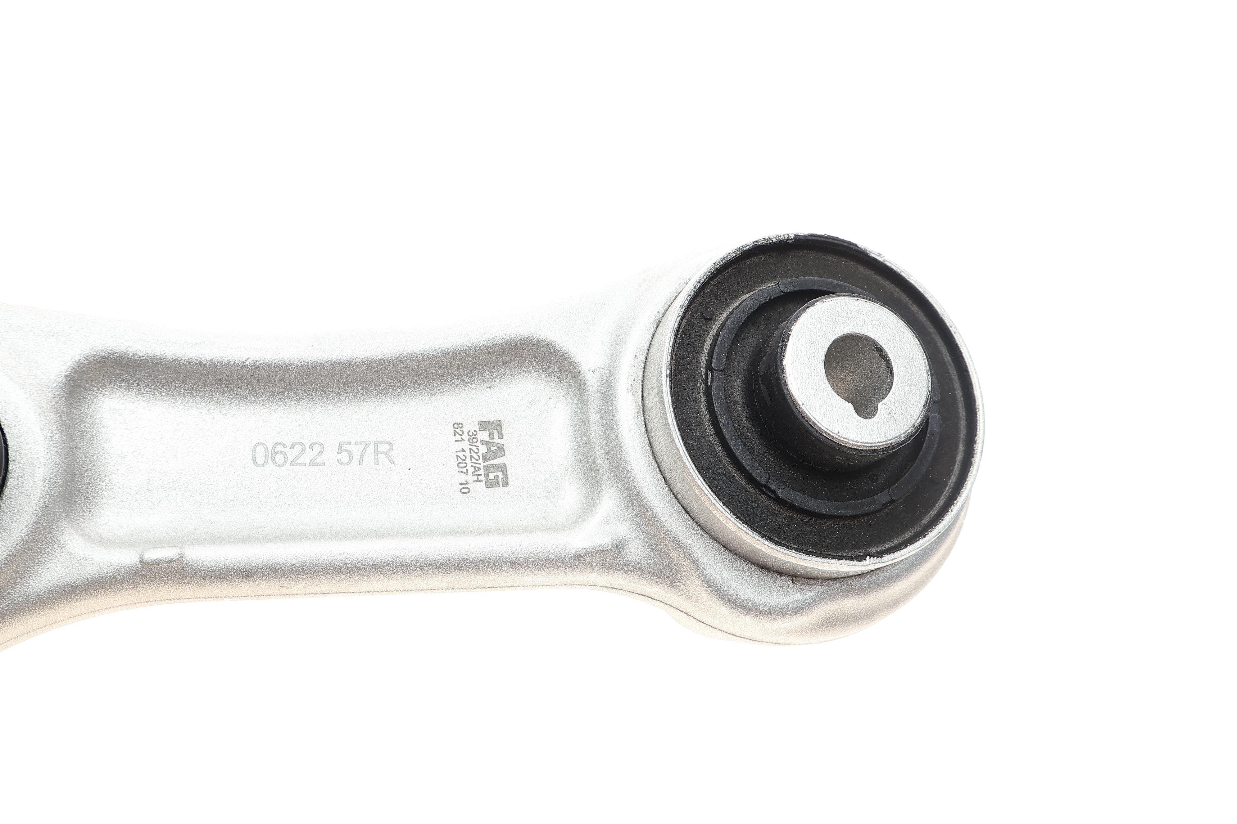 Важіль підвіски (передній) (R) MB C-class (W205)/E-class (W213) 13-