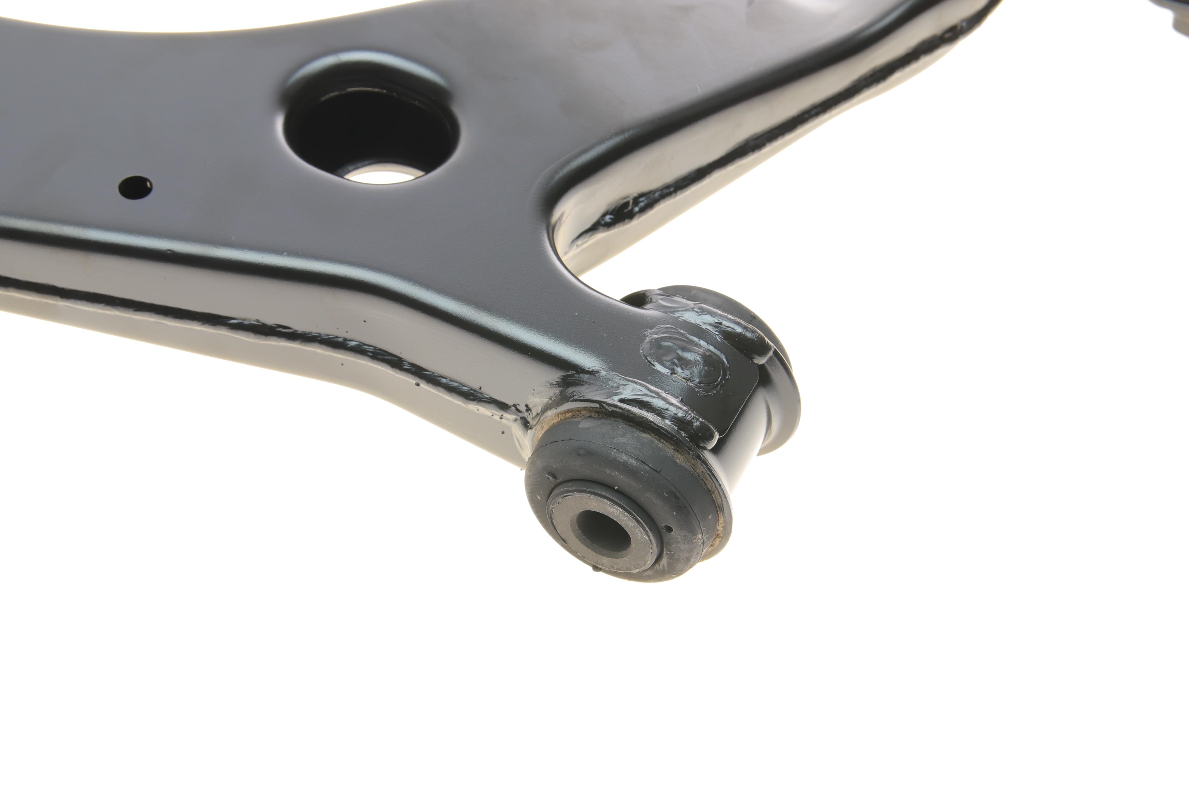 Важіль підвіски (передній/ззаду/знизу) (L) Ford Kuga 08-12