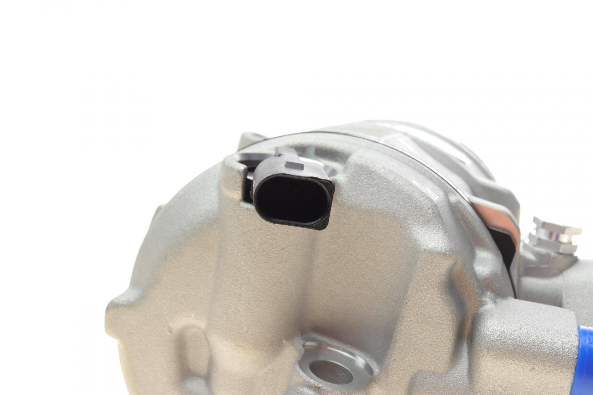 Компресор кондиціонера VW Caddy III/IV 1.6-2.0 TDI 03-/Crafter 2.5TDI 06-13/T6 2.0 TDI 15-