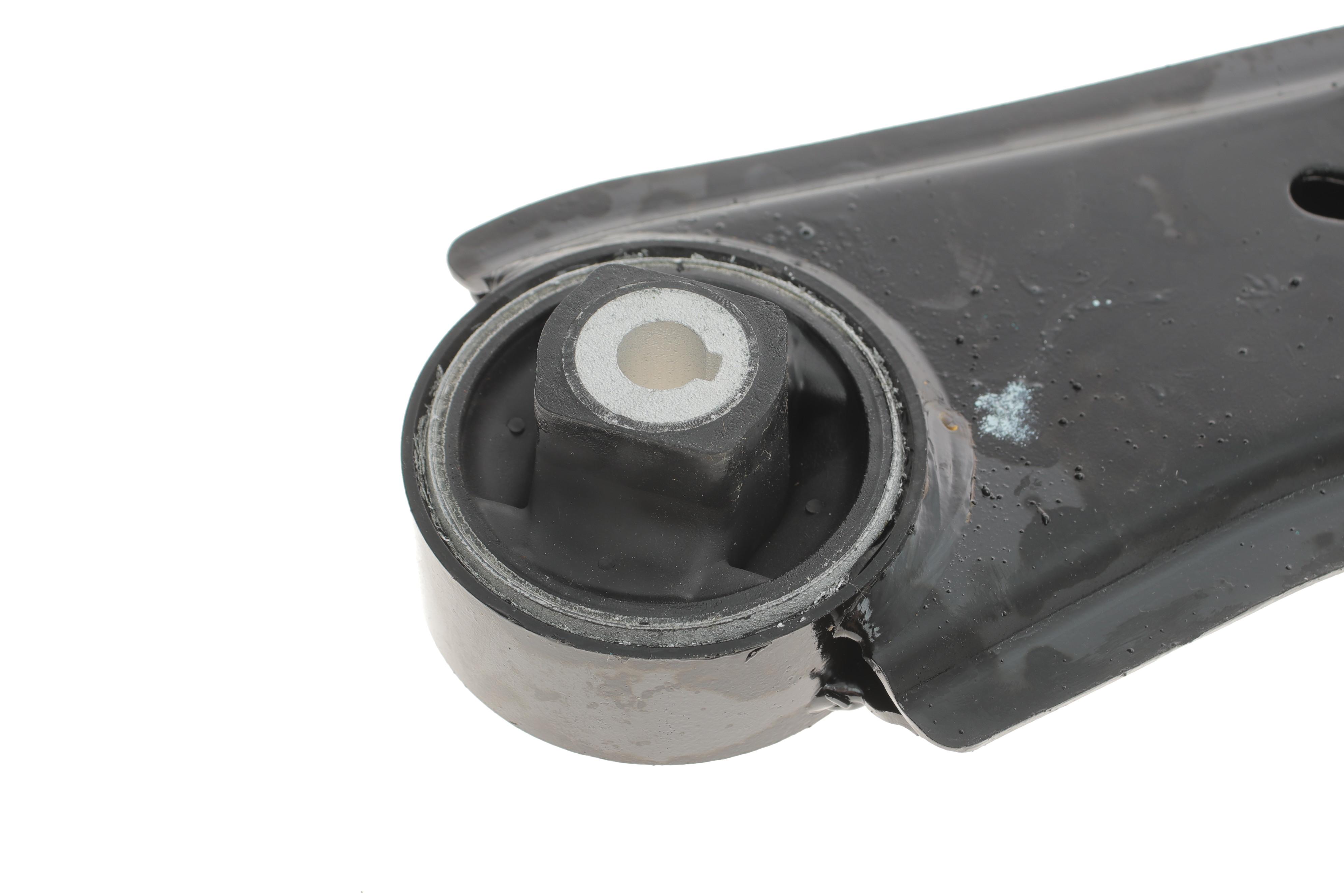 Важіль підвіски (передній/знизу) Fiat 500L 12- (L)