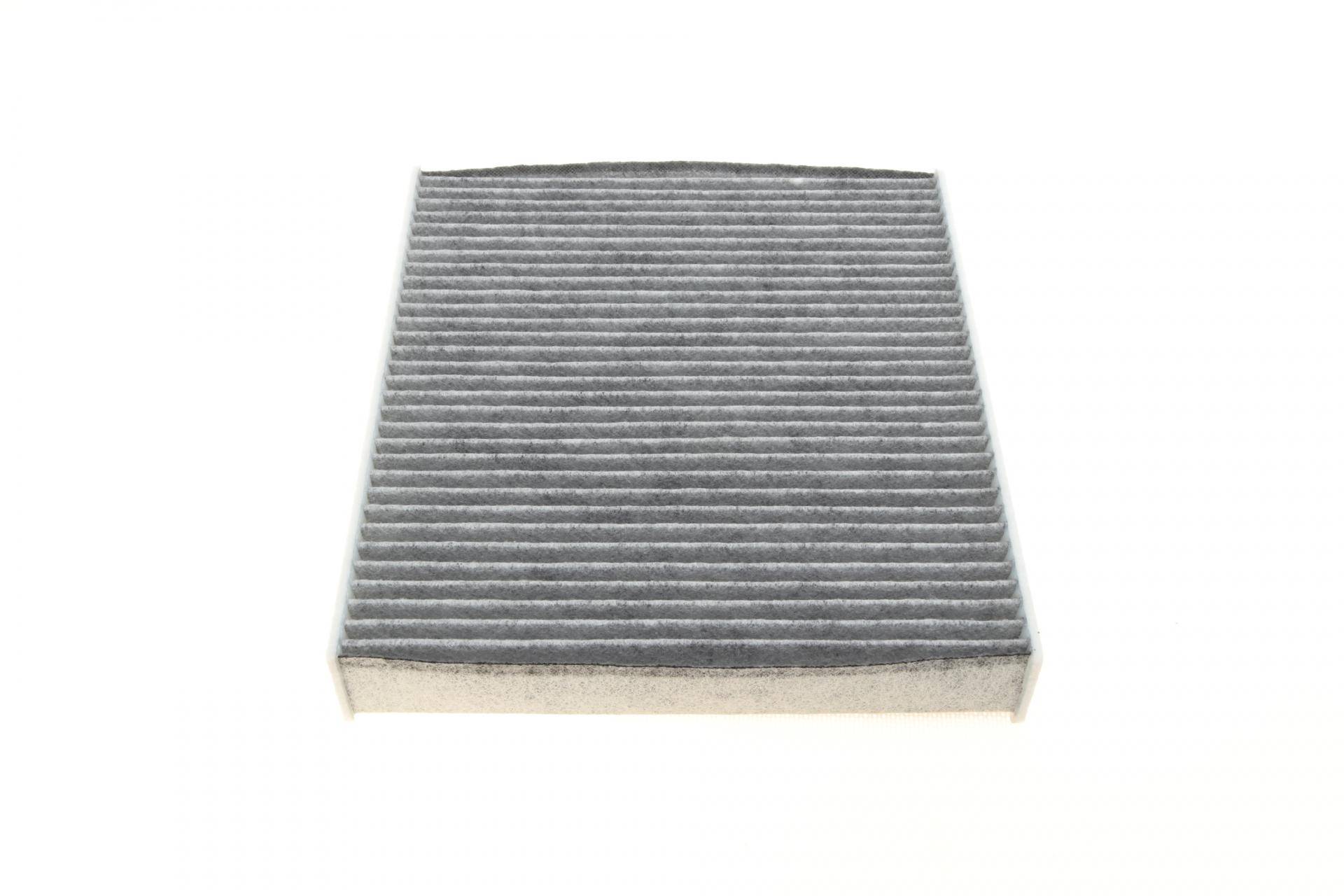 Фільтр салону Ford Focus 04-12 (вугільний)