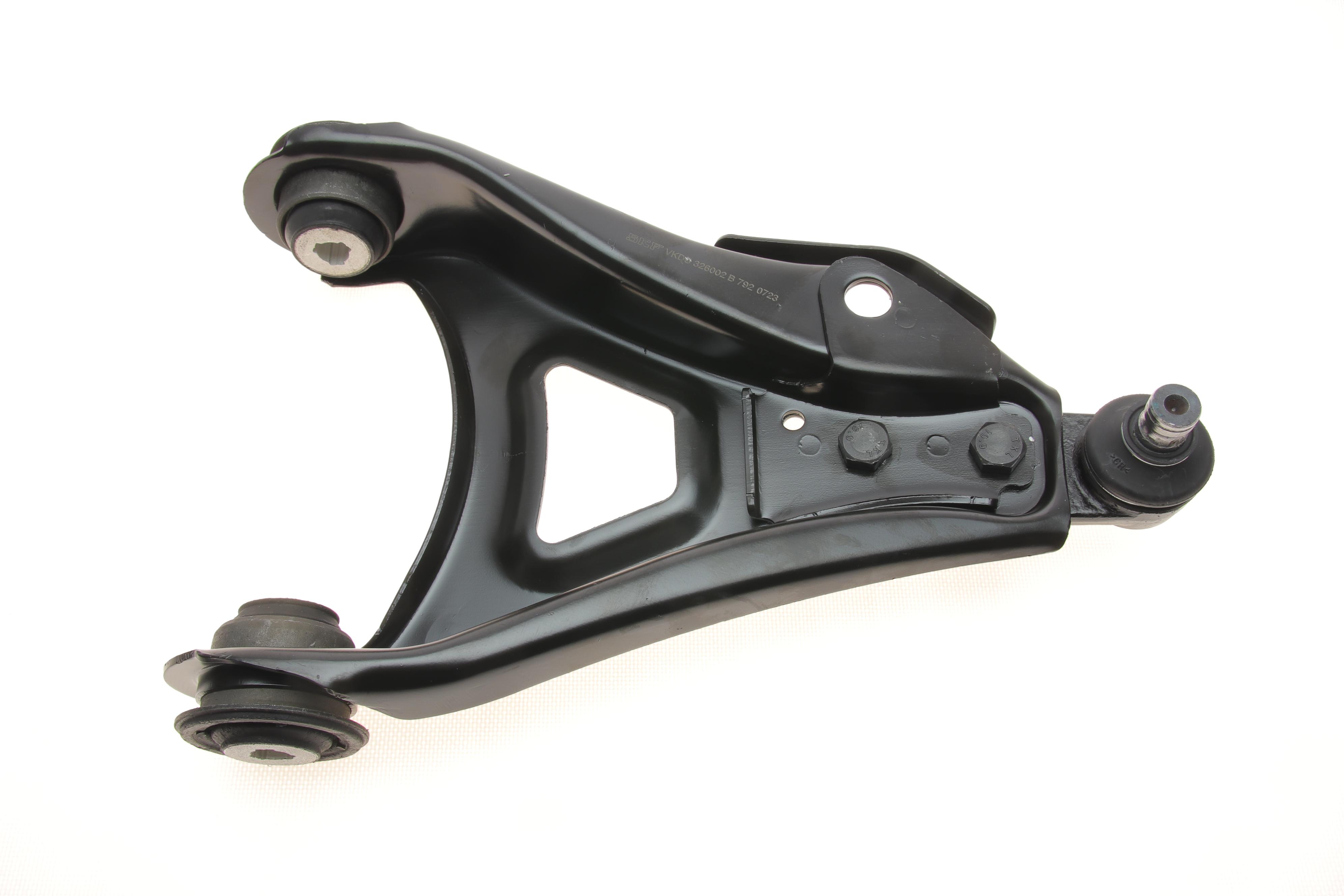 Важіль підвіски (передній/знизу) (L) Renault Clio II/Kangoo/Nissan Kubistar 97-