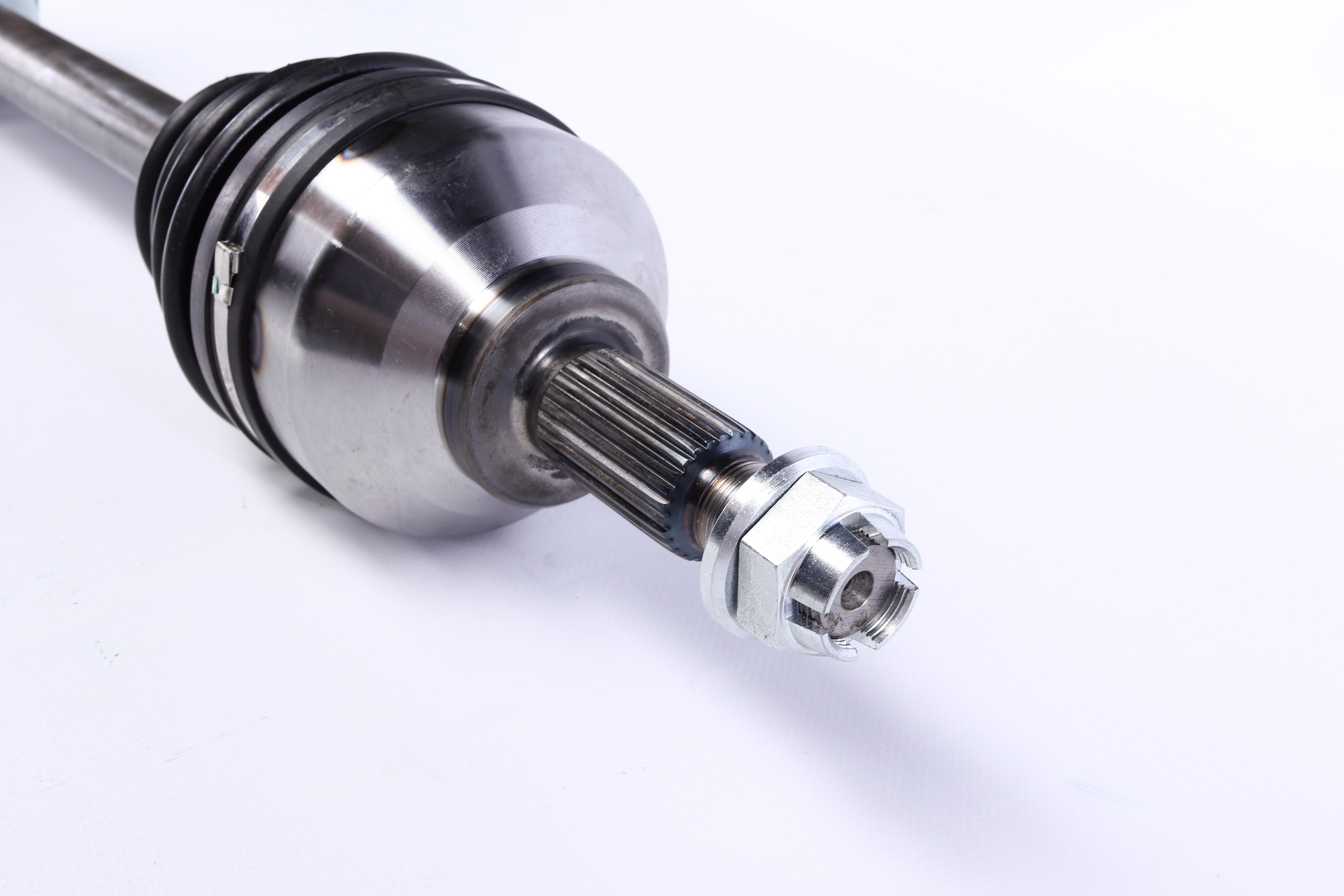 Піввісь Renault Tafic 2.5 dCi 01- (L) (27x634) d=37