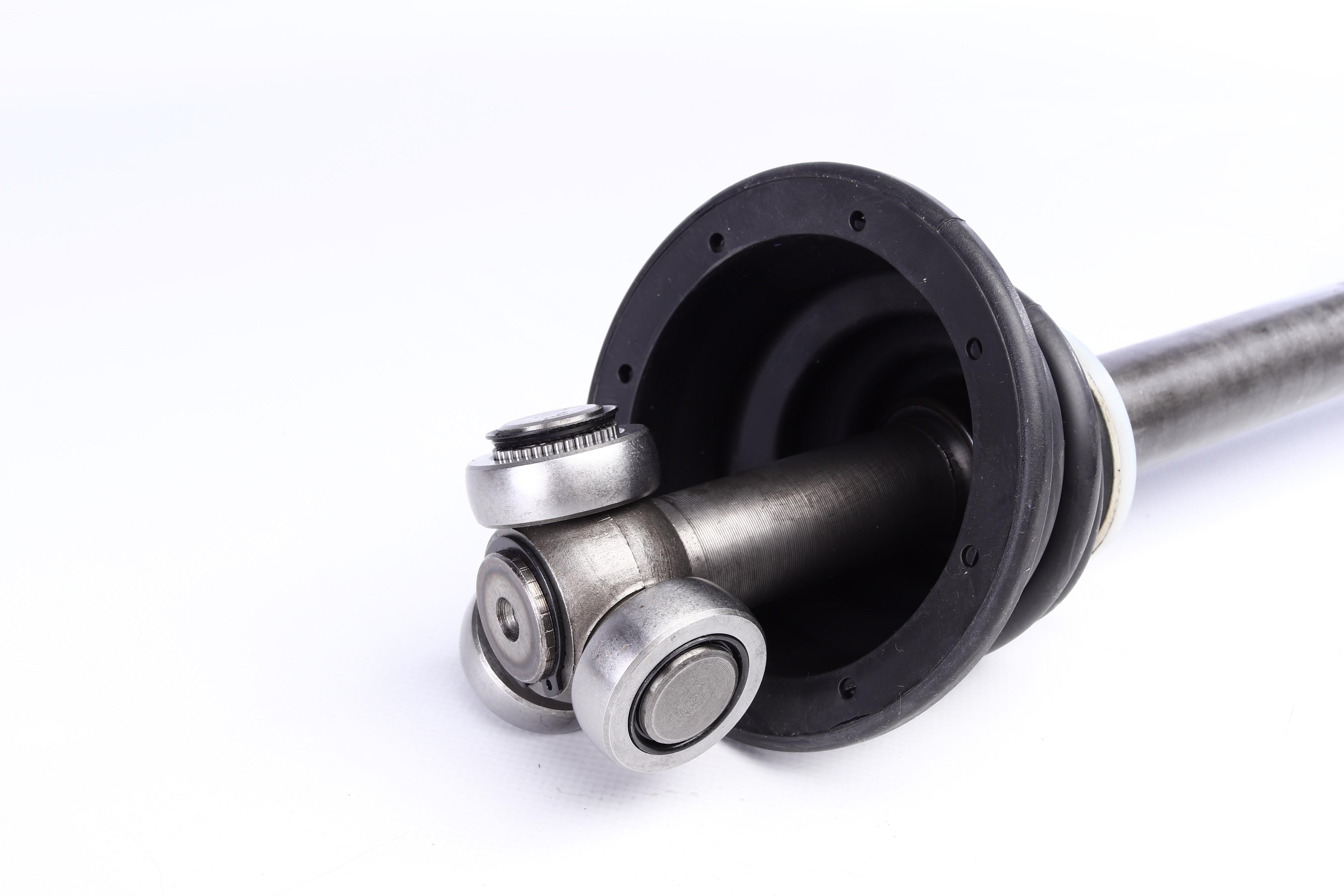 Піввісь Renault Tafic 2.5 dCi 01- (L) (27x634) d=37