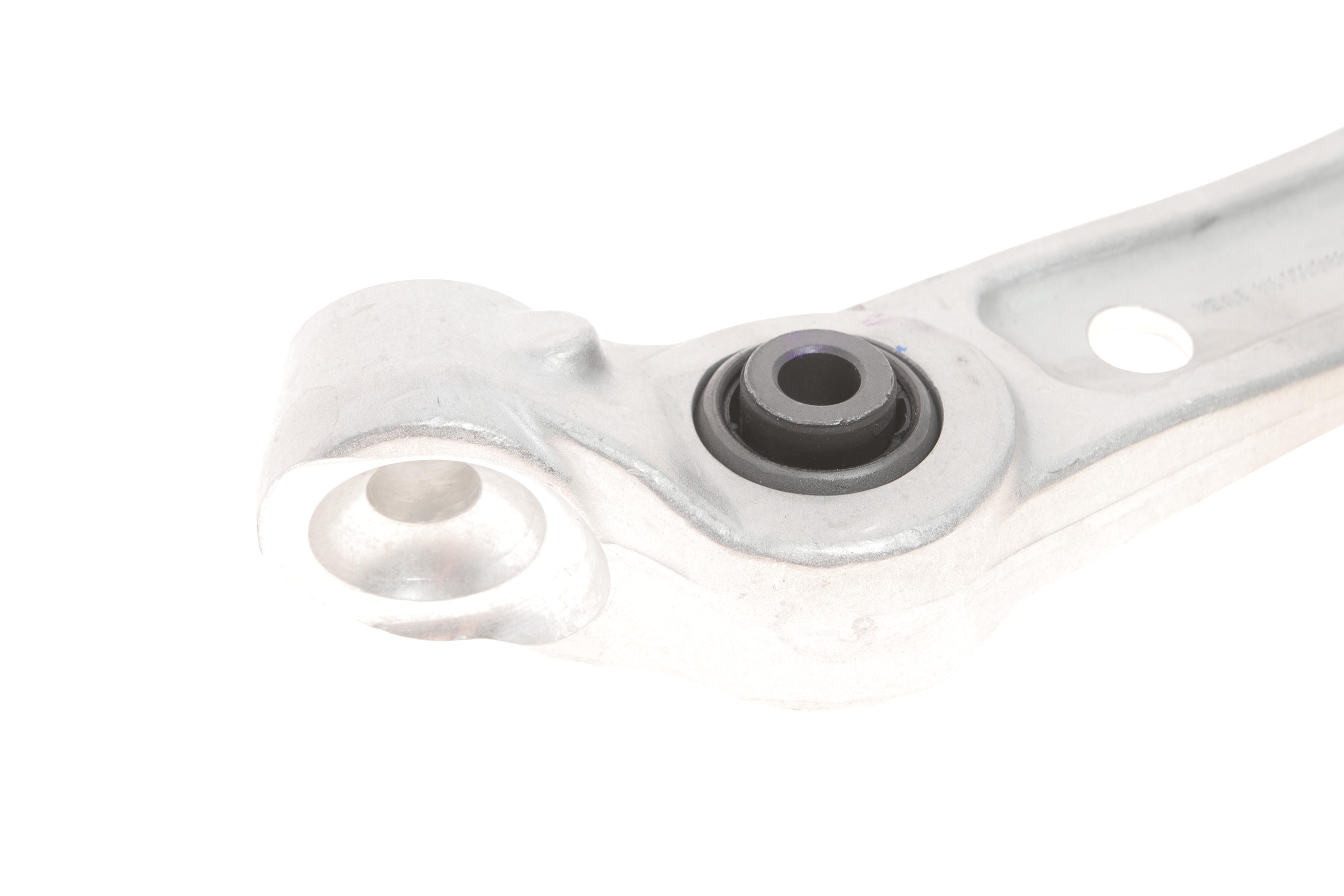 Важіль підвіски (передній/знизу/ззаду) (L) BMW 5 (G30/F90)/7 (G11/G12) 15- B48/B57/B58/N63