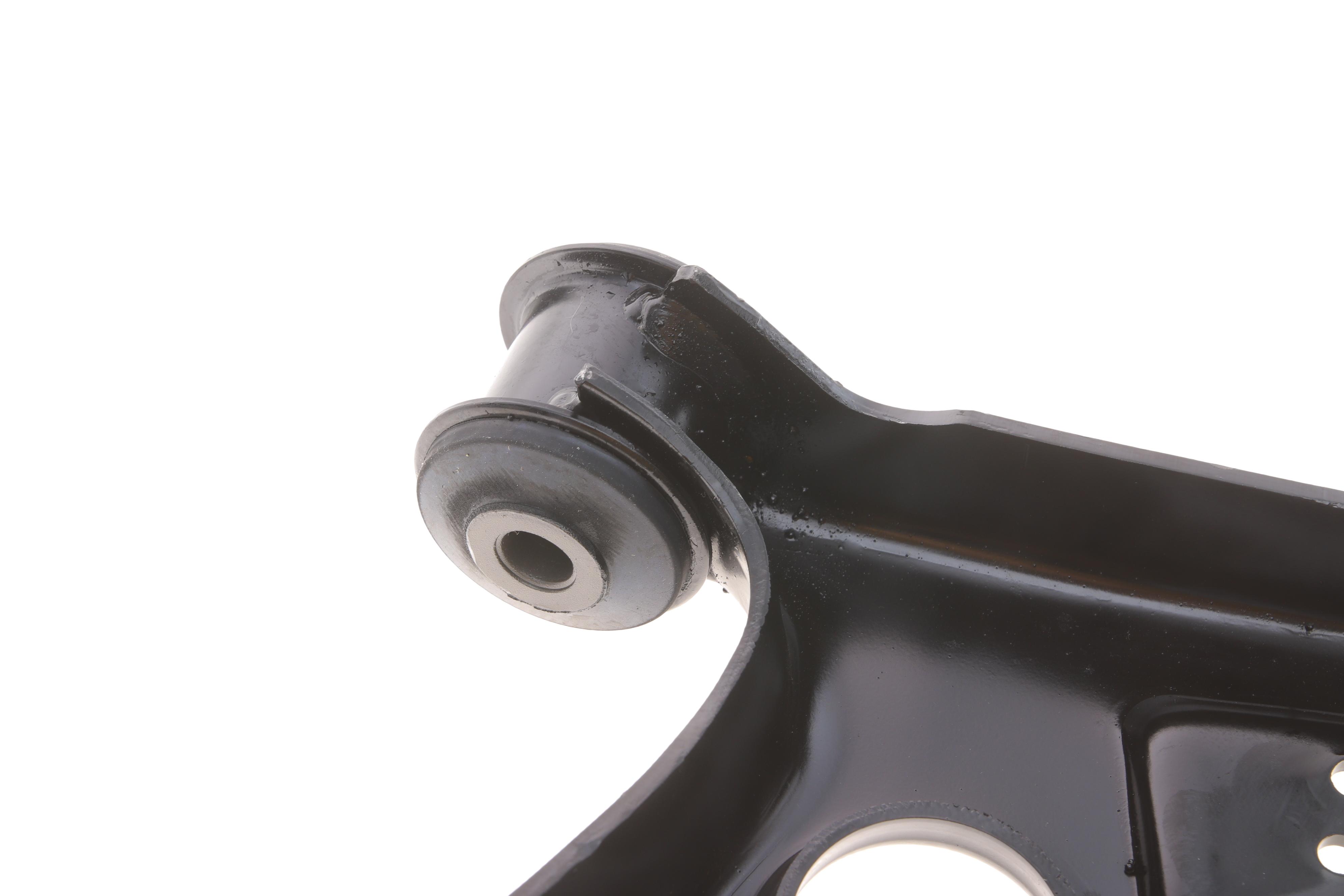 Важіль підвіски (передній/знизу) (L) VW Passat 10-