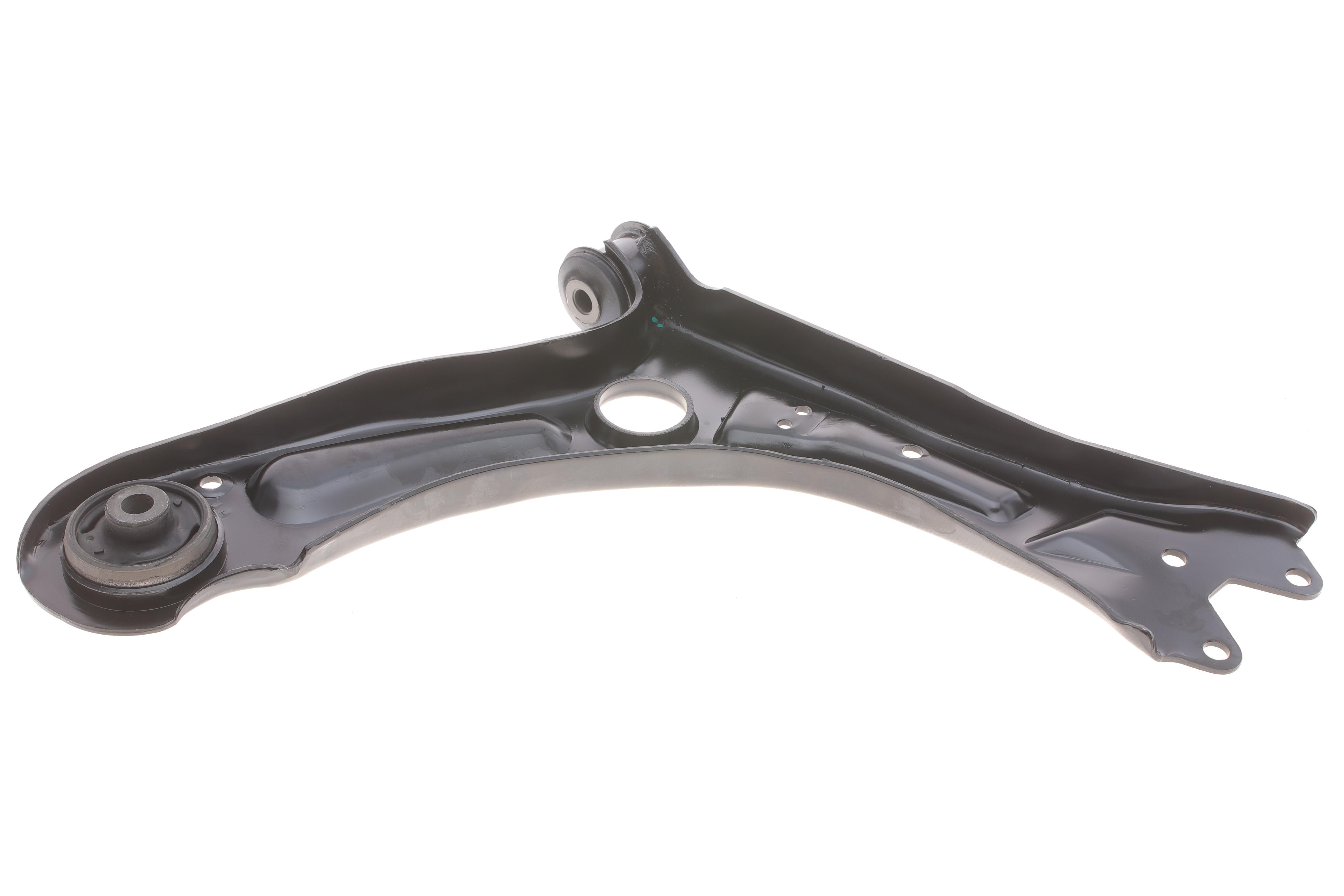 Важіль підвіски (передній/знизу) (L) VW Passat 10-