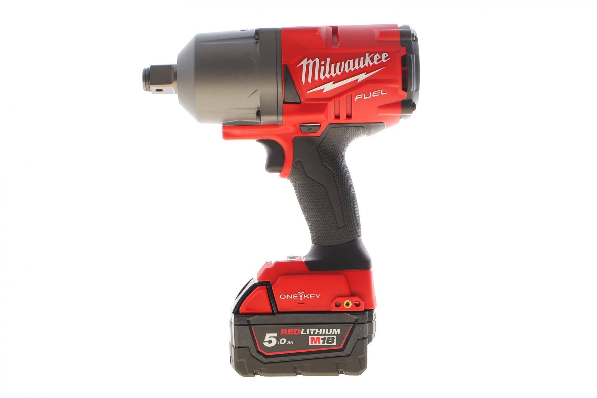 Гайкокрут акумуляторний 3/4" M18 ONEFHIWF34-502X 2034 Нм 5Ah (2 АКБ і заряд. пристрій)