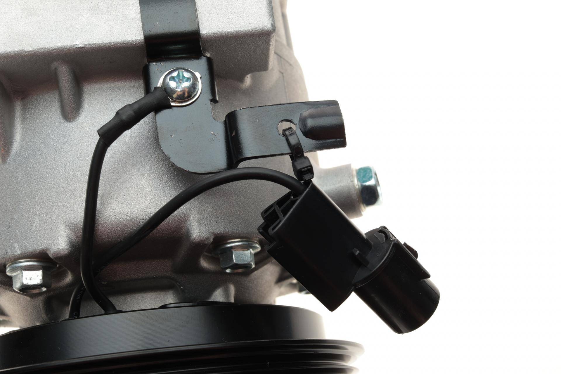 Компресор кондиціонера Hyundai Elantra iV/I30/Kia Ceed 1.5/1.6 CRDi 05-12