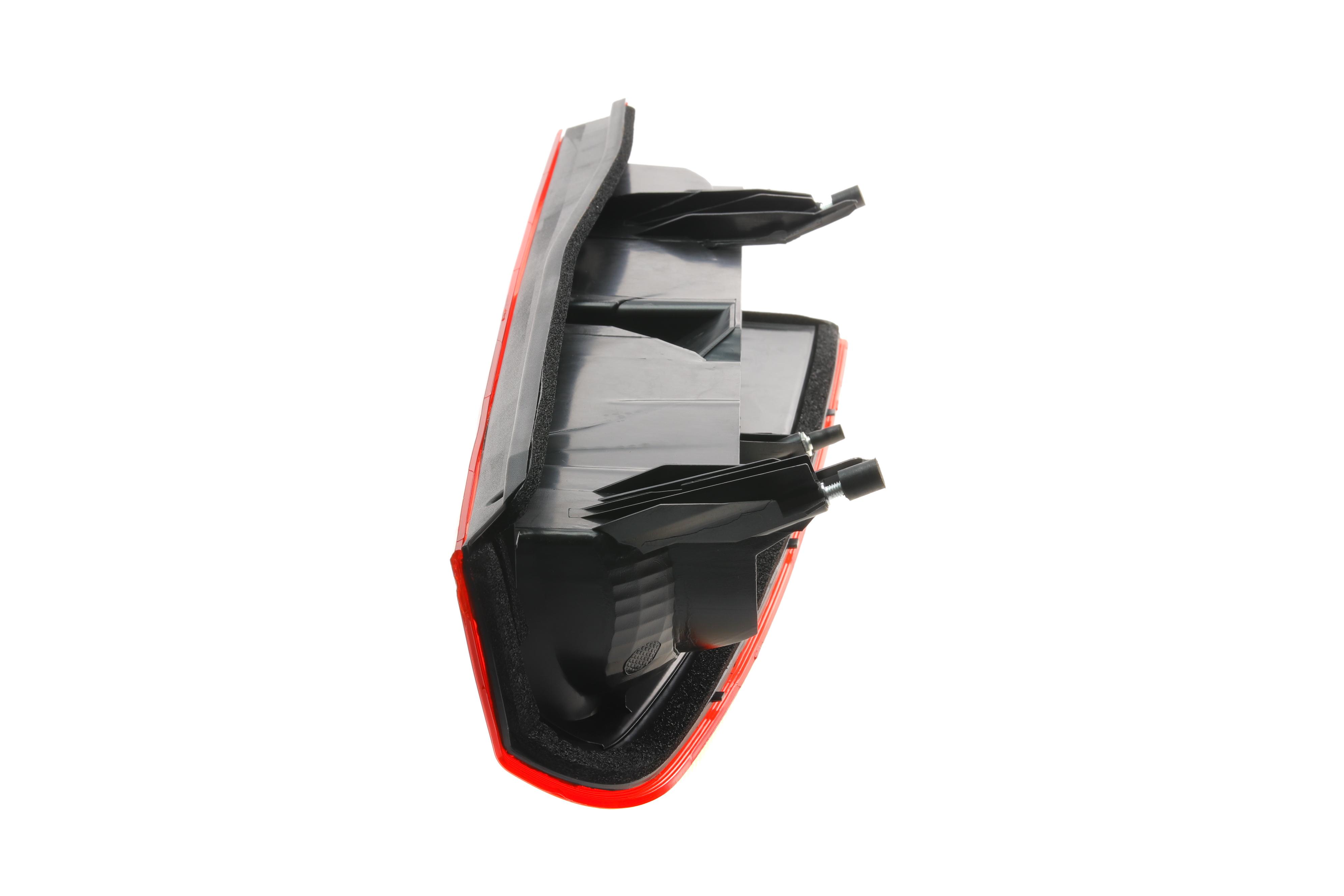 Фонарь задний Renault Master/Opel Movano 10- (R)(незначительная трещина)