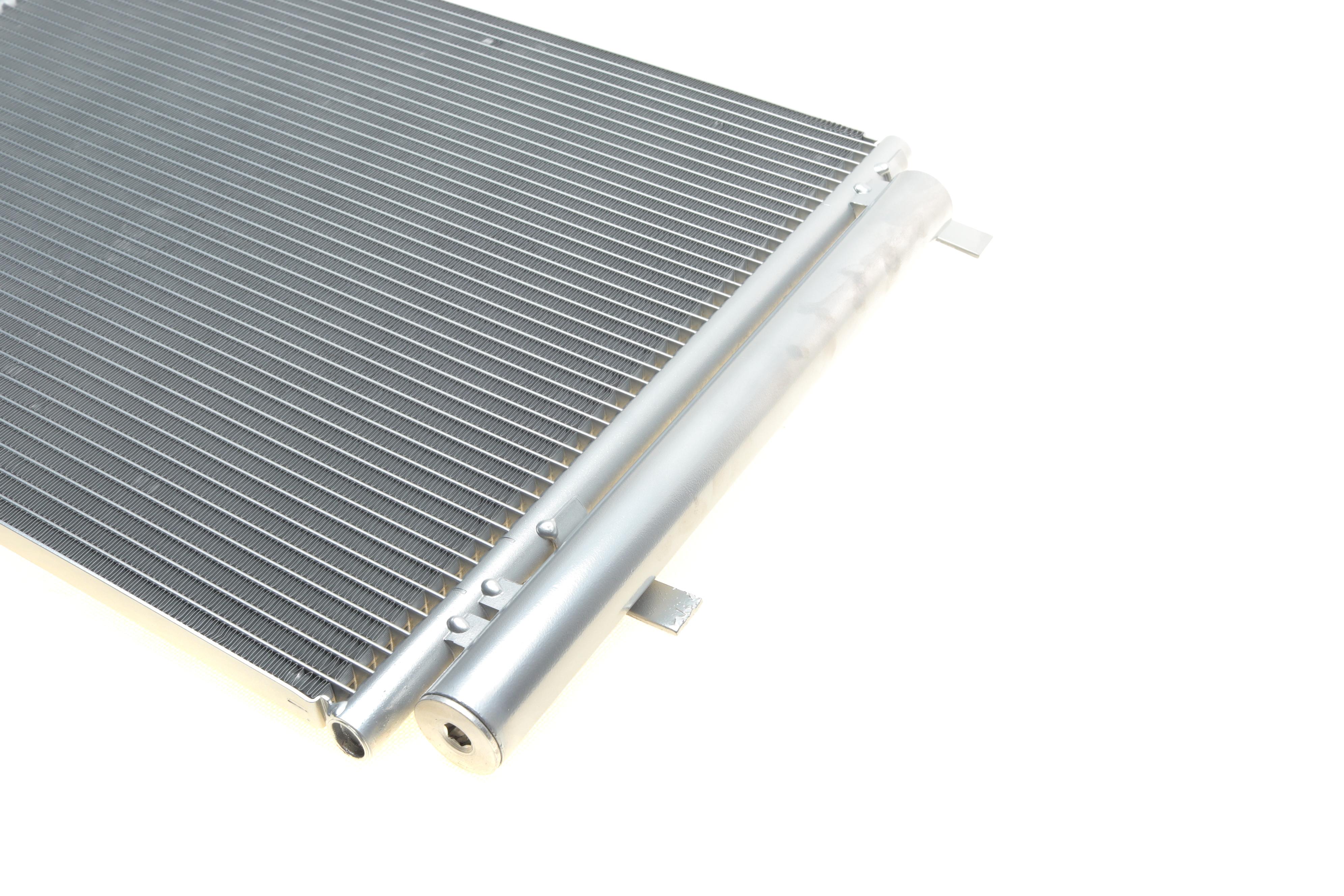 Радиатор кондиционера Hyundai Santa Fe 2.0/2.2CRDi 06-12