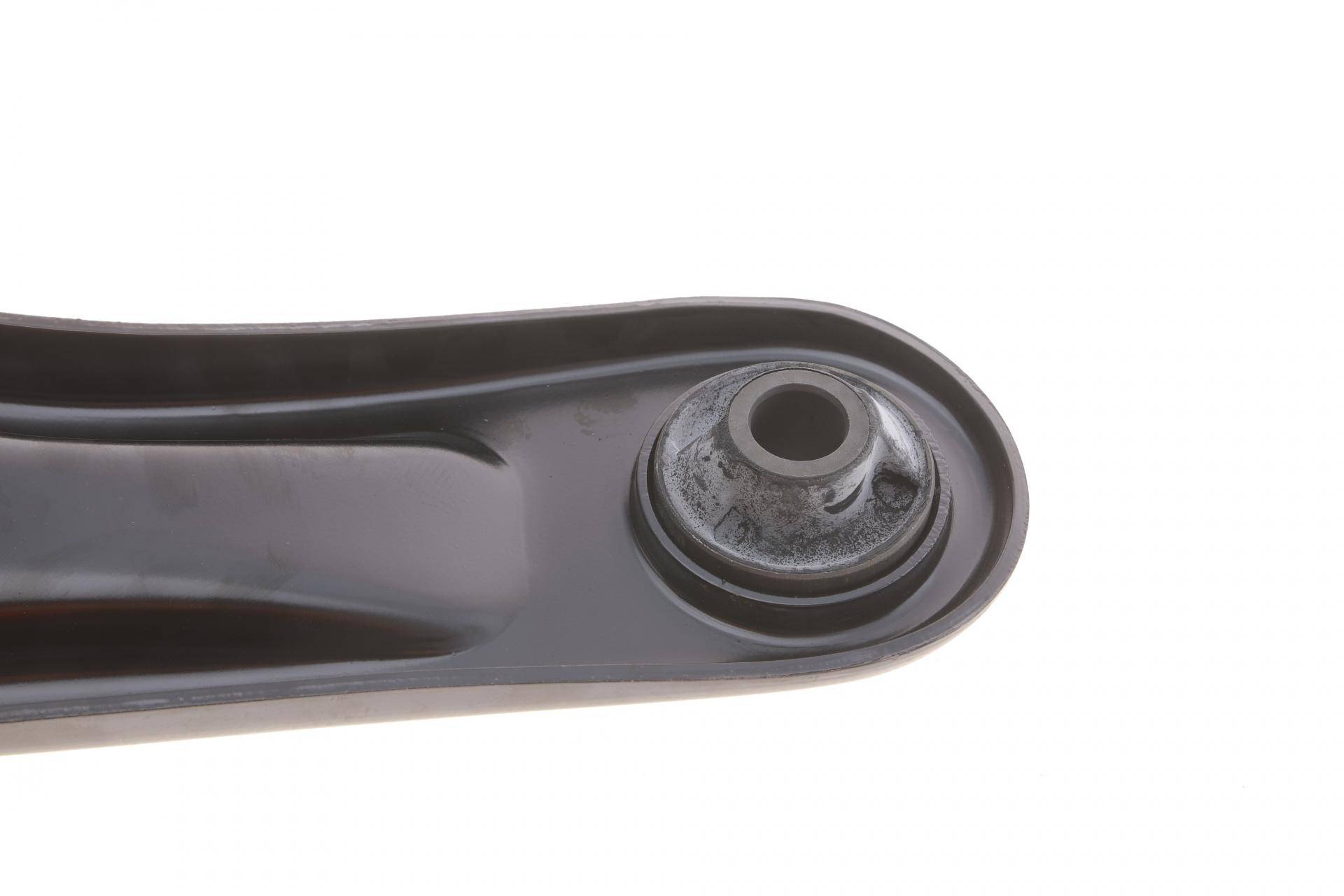 Важіль підвіски (передній/знизу) (L) Citroen C3 09-/Peugeot 208 12- (з кульовою)