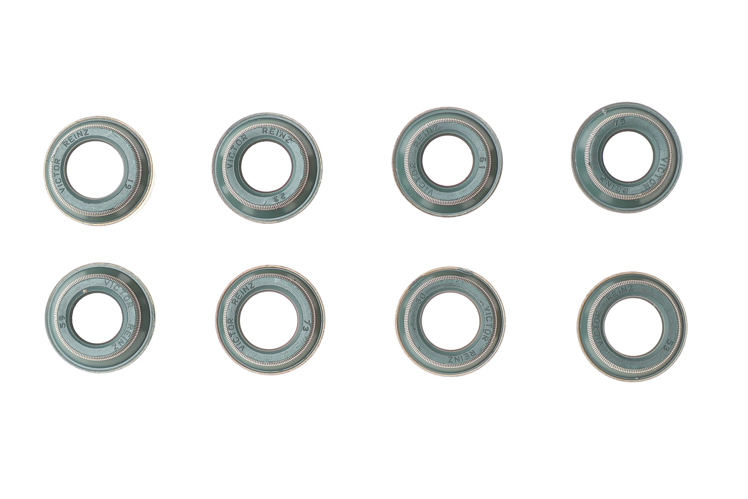 Сальник клапана (впуск/выпуск) MB OM601 (к-кт 8шт.)