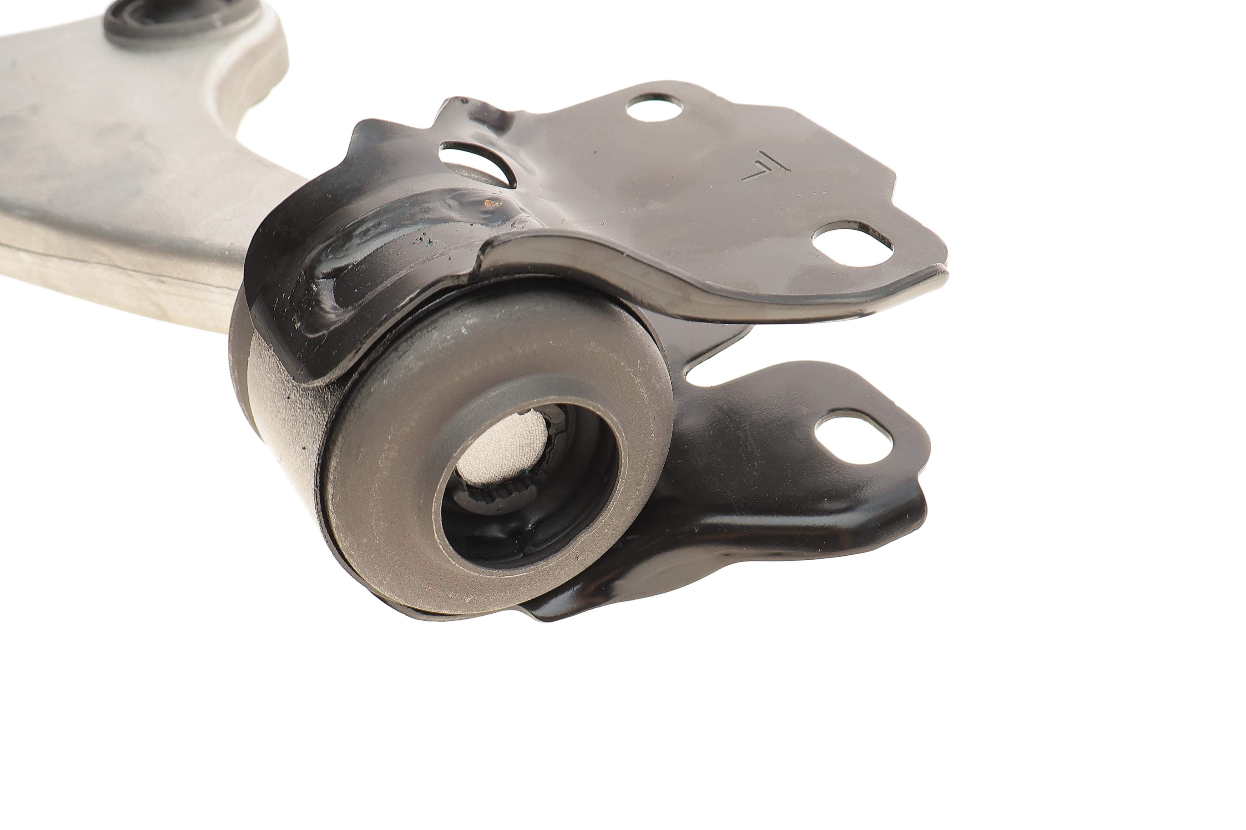 Важіль підвіски (передній) (L) Volvo S60/S80/V60/V70 07-