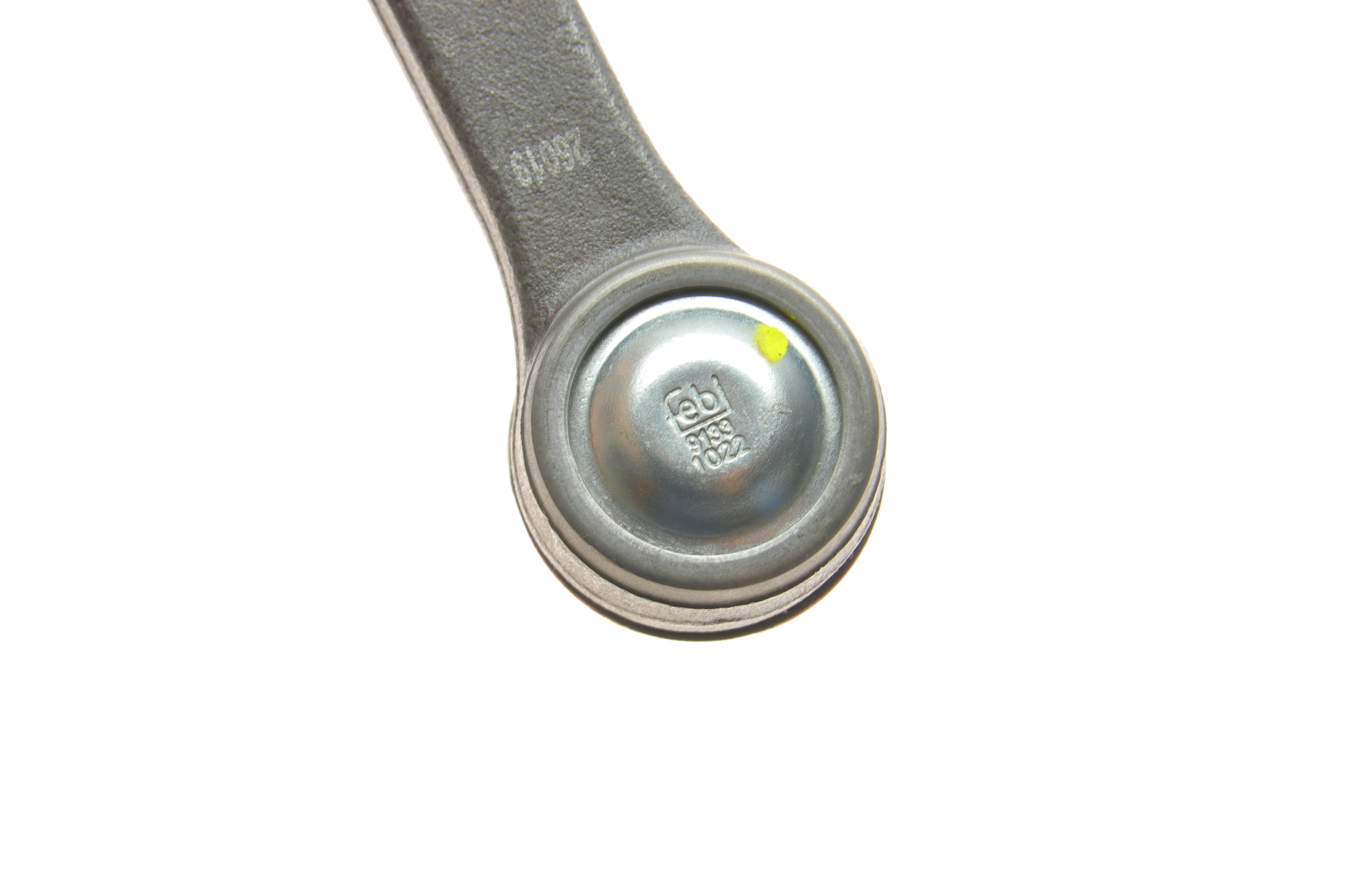 Наконечник тяги рулевой (R) MB A-class (W169) 04-12