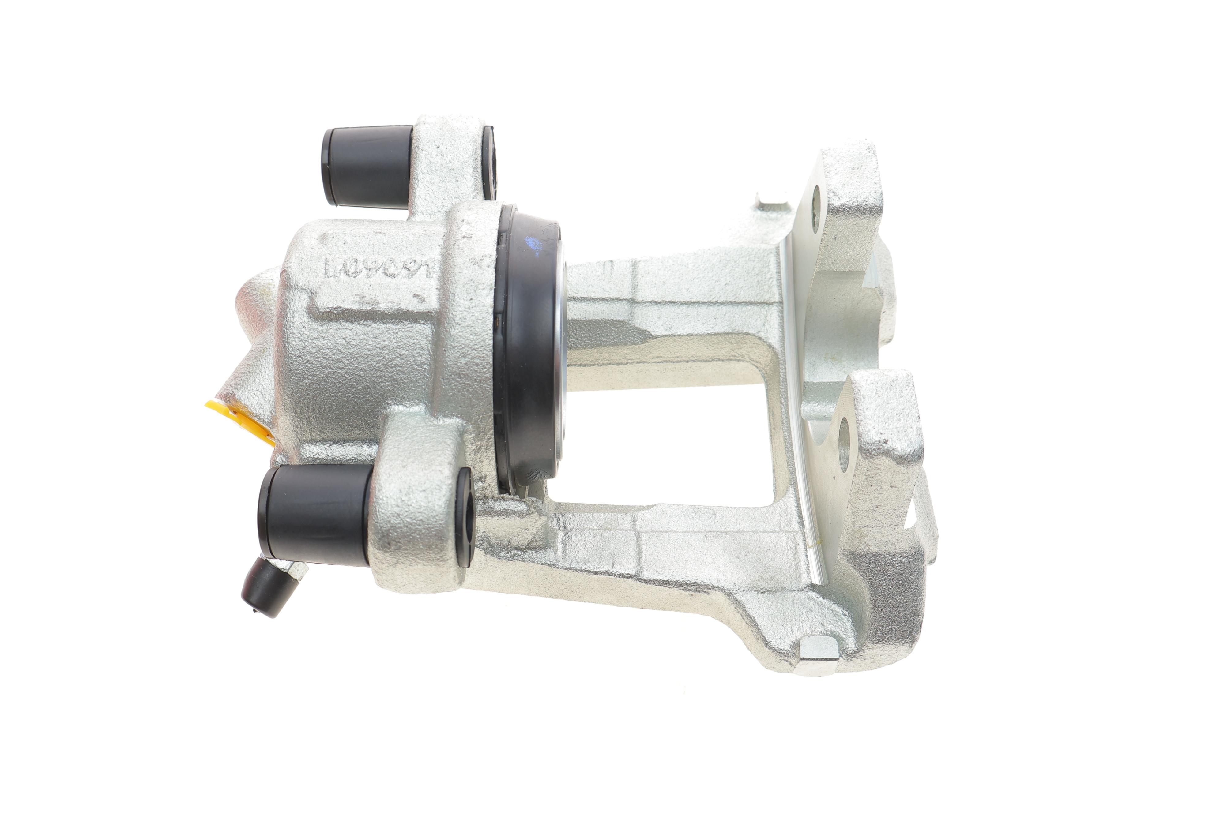 Супорт гальмівний (передній) (R) BMW 3 (F30/F80)/4 (F33/F83) 12-18