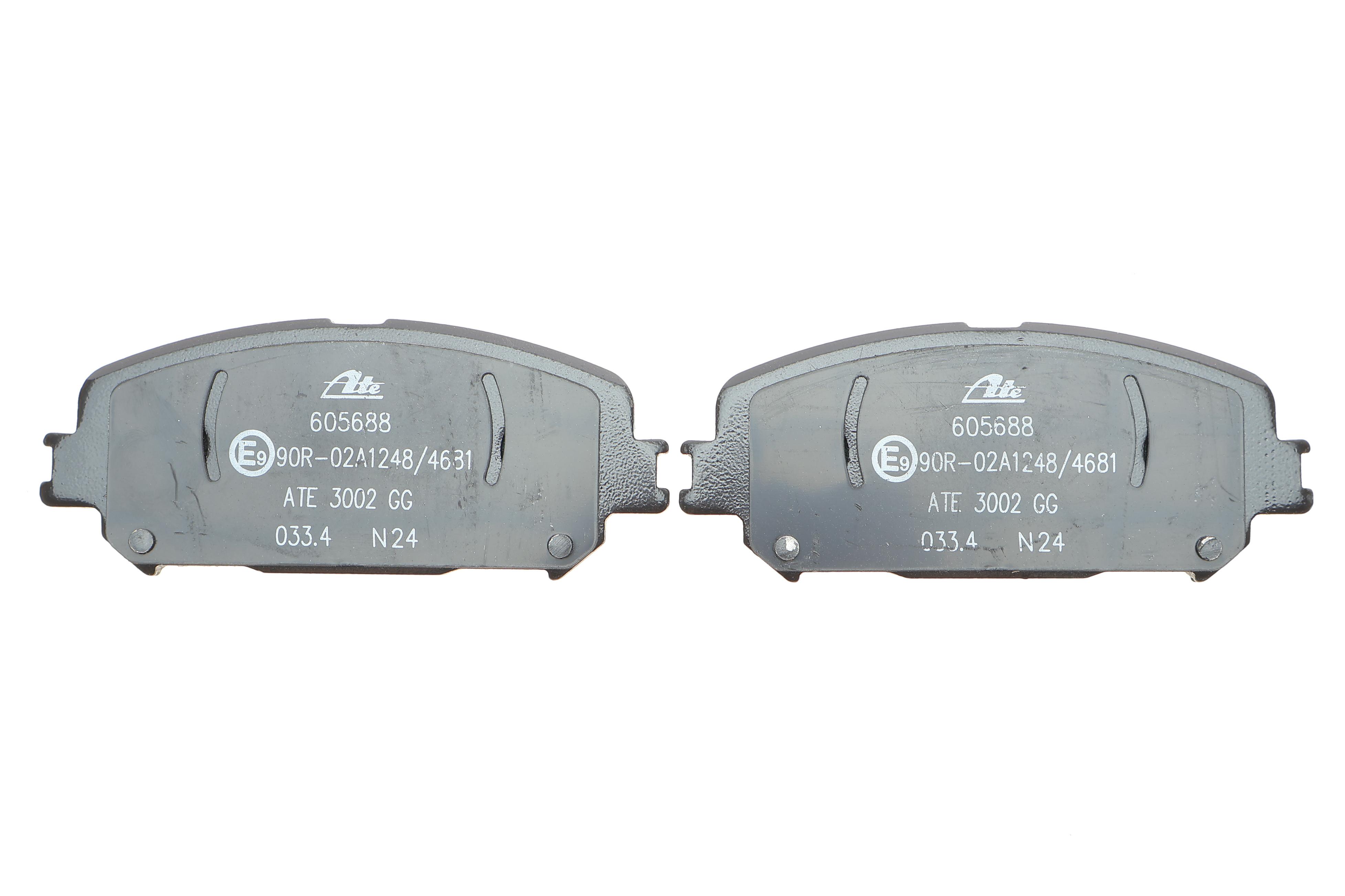 Колодки гальмівні (передні) Renault Scenic IV 16-/Megane IV 15-/Espace V 15-