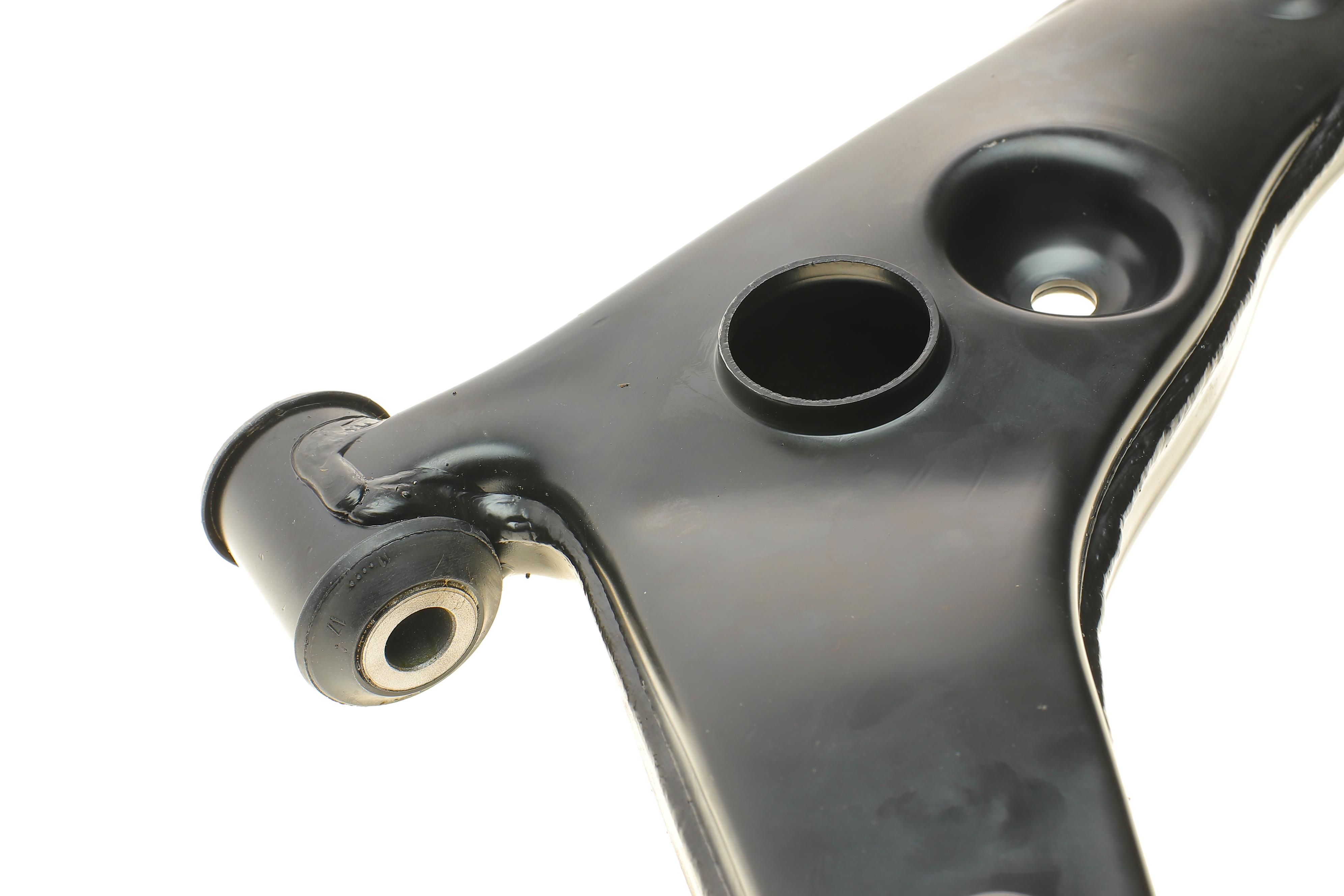 Важіль підвіски (передній/знизу) (L) Mitsubishi Lancer VII 03-13 (з кульовою)