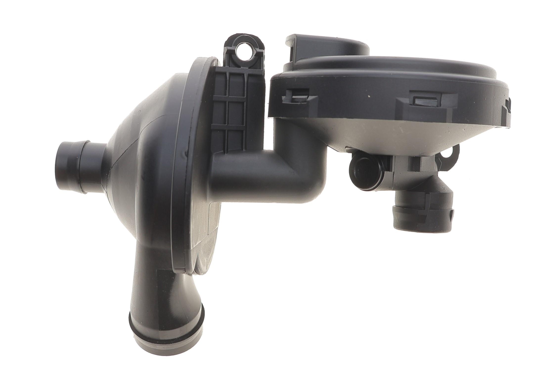 Клапан вентиляції картера BMW 3 (E46)/5 (E39/E60/E61)/7 (E38)