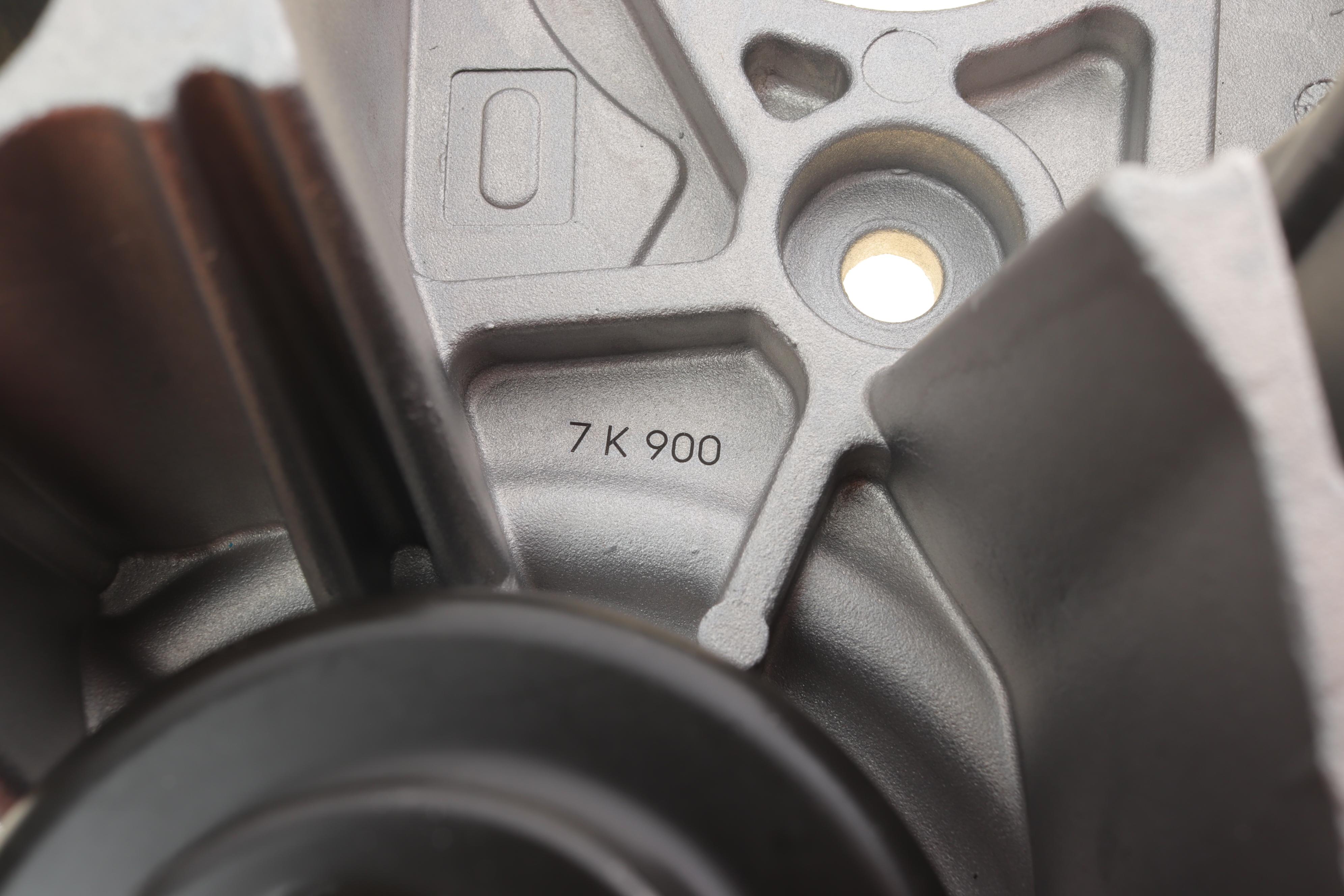 Комплект ГРМ + помпа Fiat Ducato 2.3JTD /Iveco Daily 02- (30x178z)