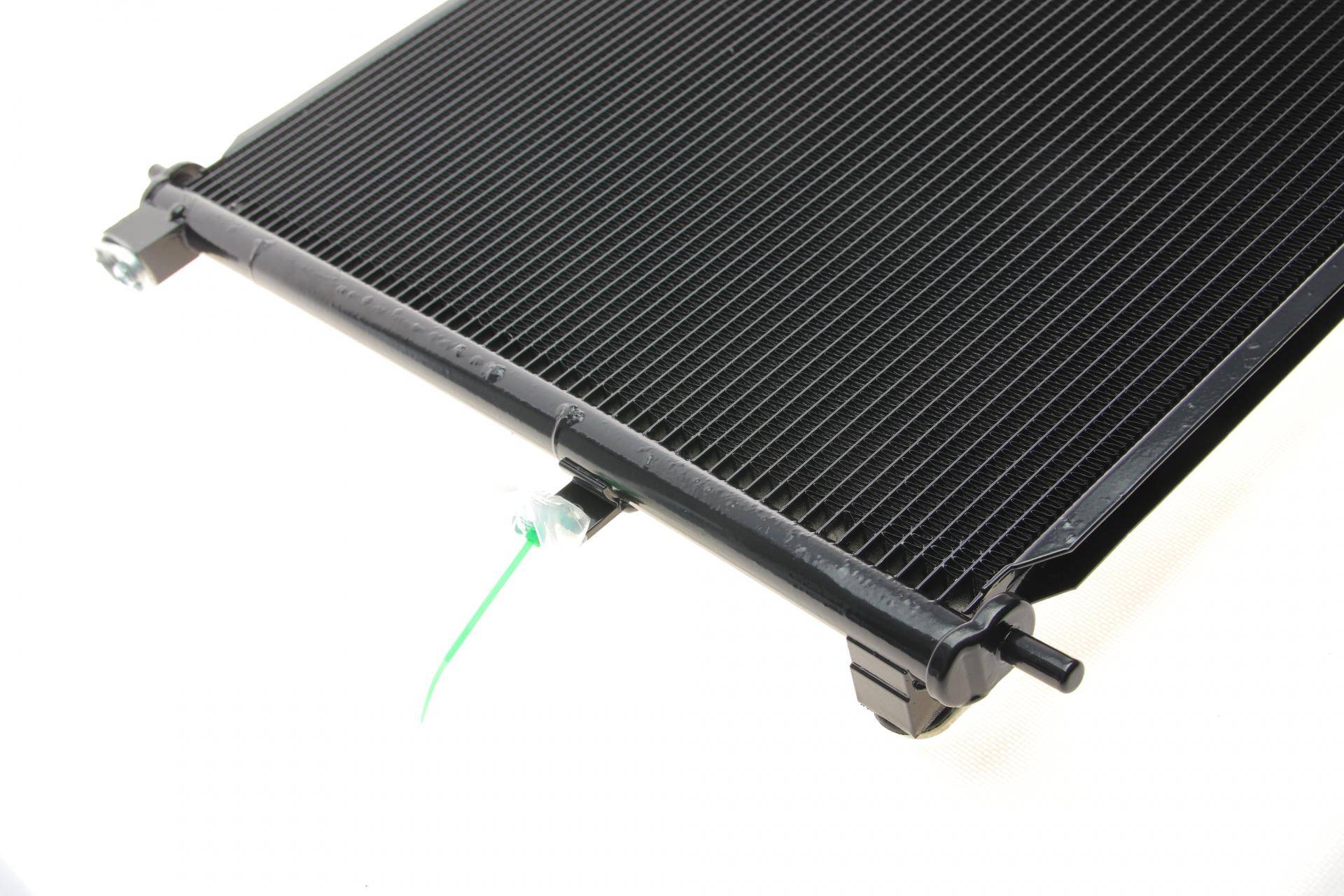 Радіатор кондиціонера (з осушувачем) Honda CR-V IV 1.6i-DTEC 13-