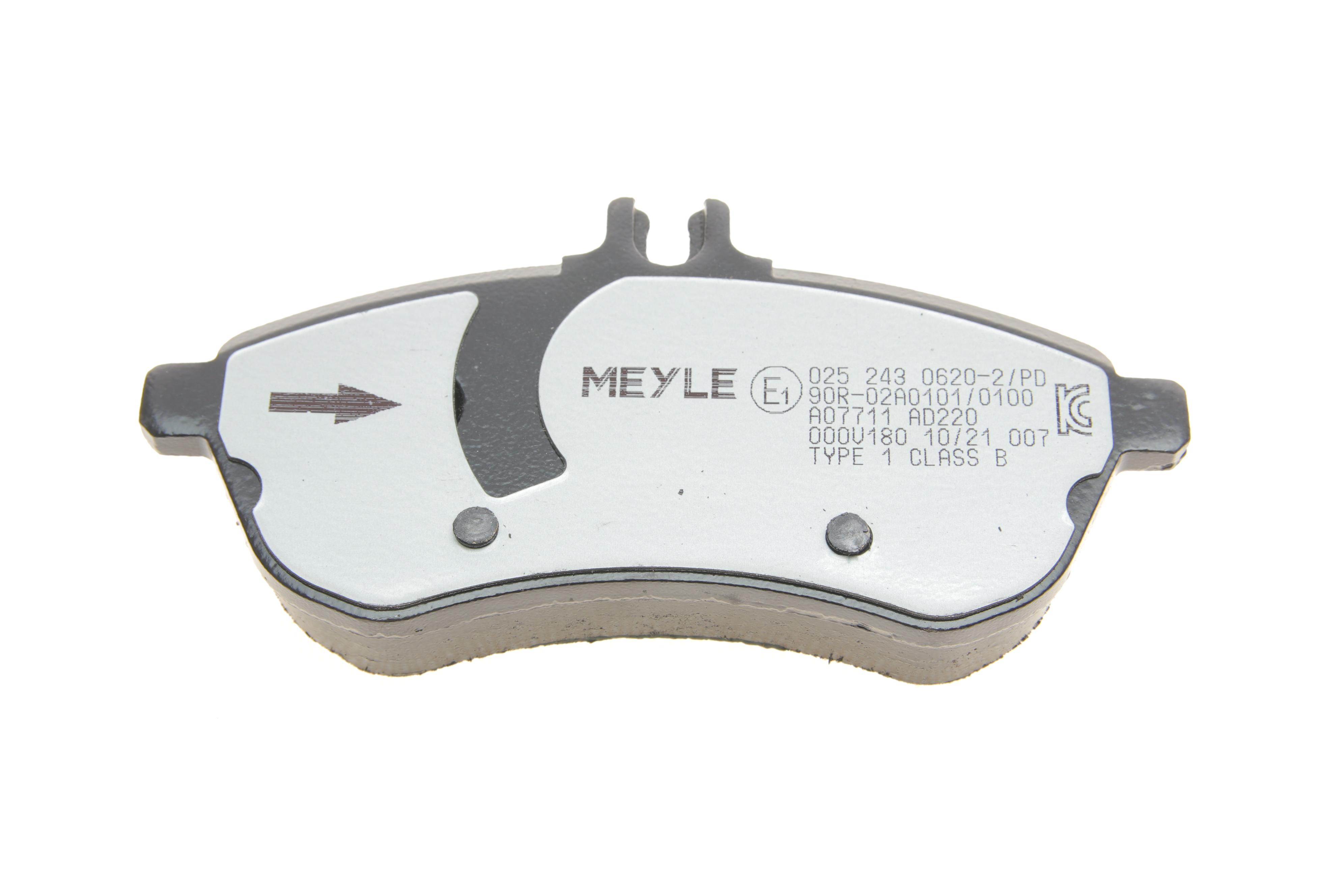 Колодки гальмівні (передні) MB C-class (S204/W204)/E-class (S212/W212) 07-