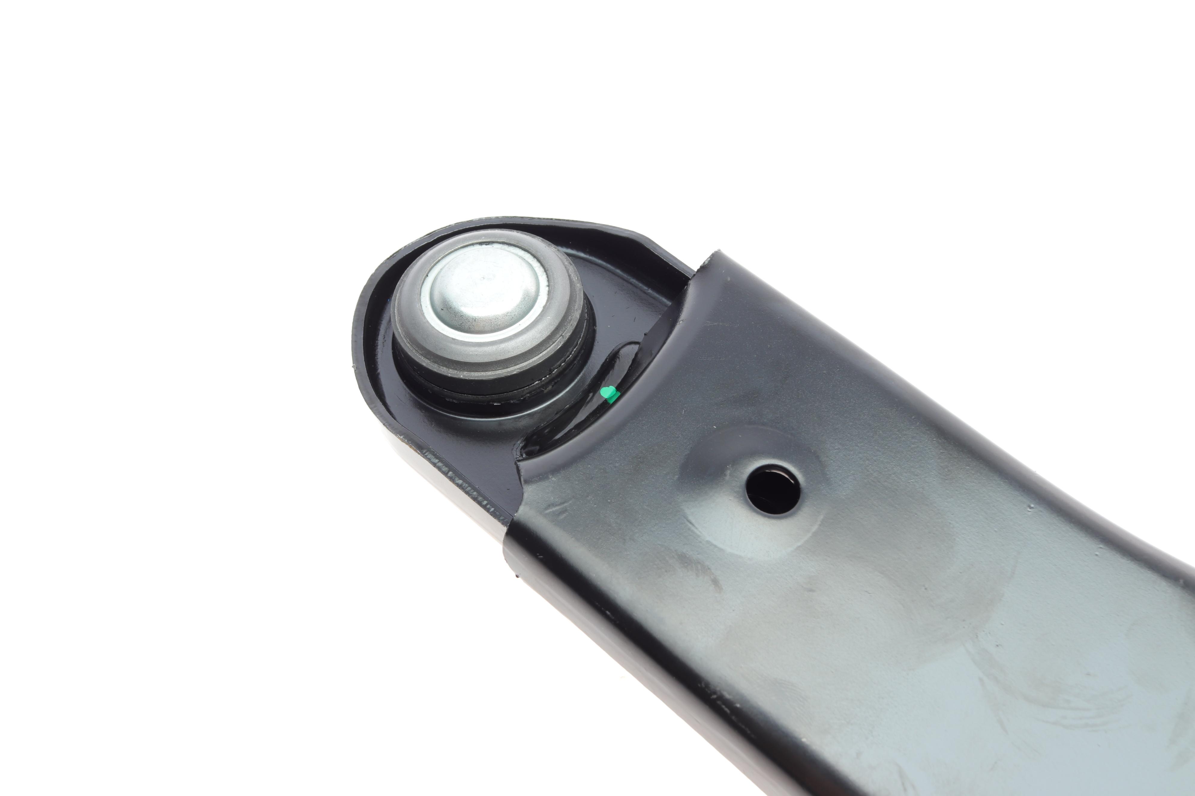 Важіль підвіски (передній/знизу) (L) Volvo S40/V40 95-04