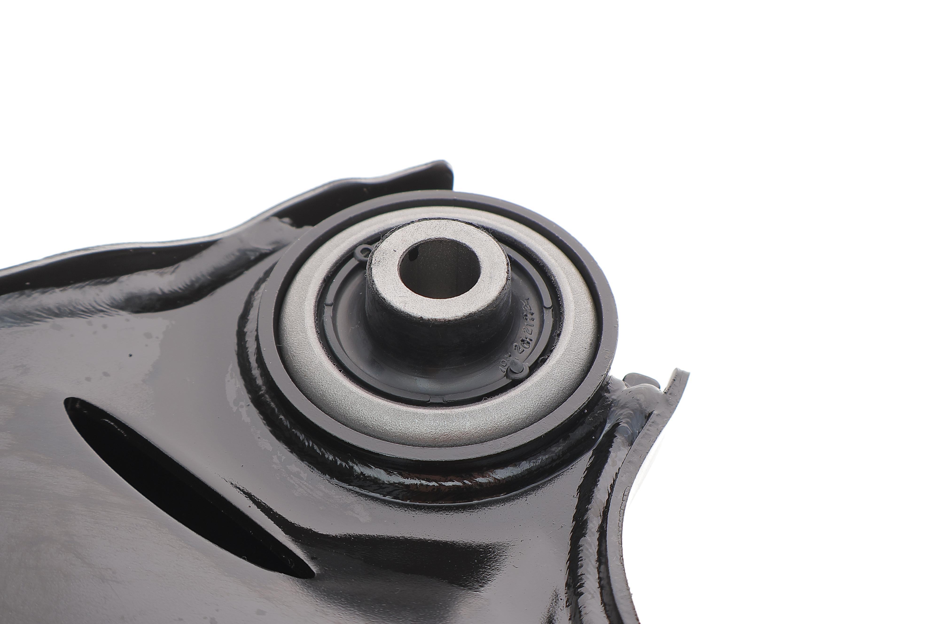 Важіль підвіски (передній/знизу) (R) Volvo XC60 I 2.0-3.2 08-17