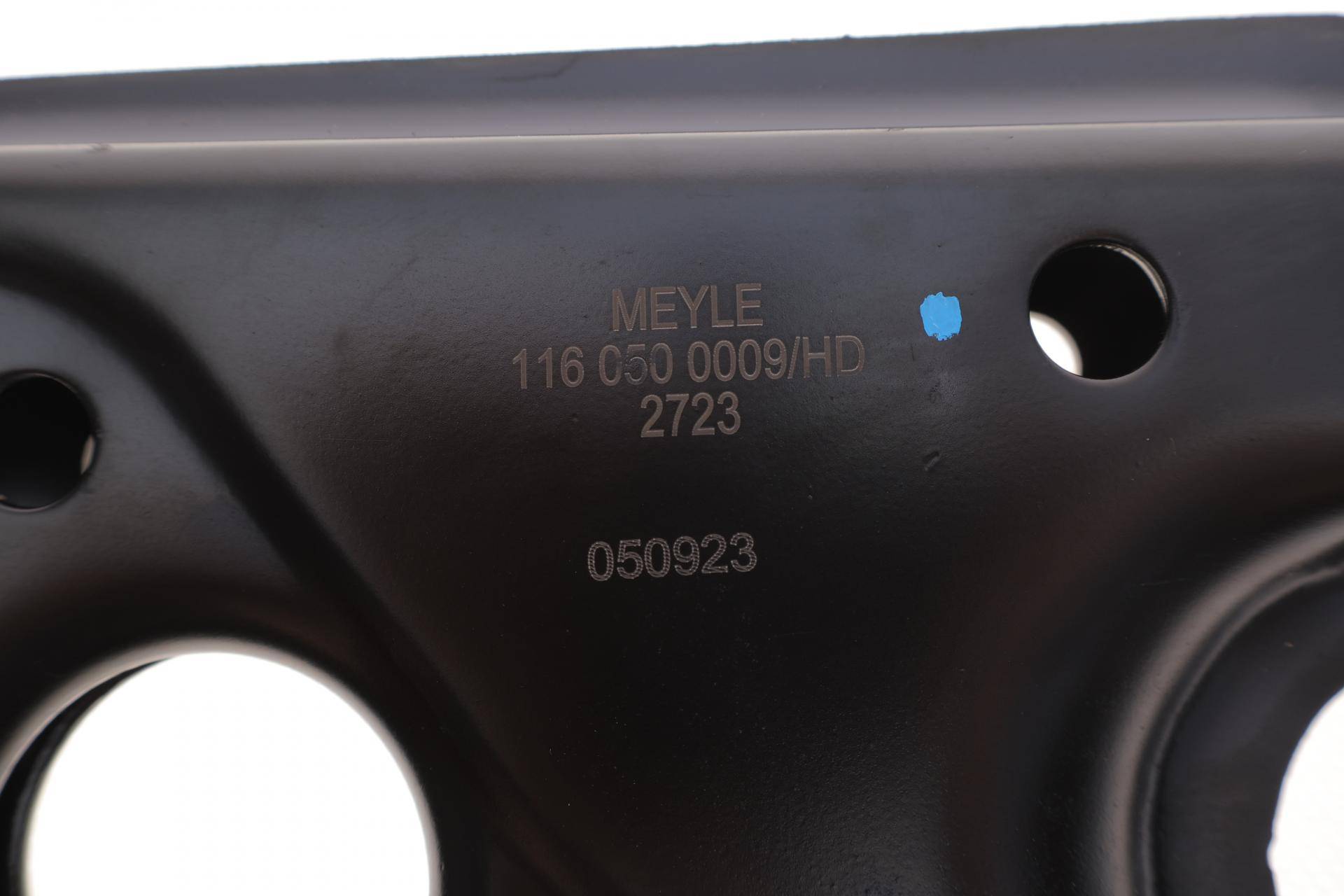 Важіль підвіски (передній/знизу) (L) Audi A3/Skoda Octavia/VW Bora/Golf (з кульовою) 96-10