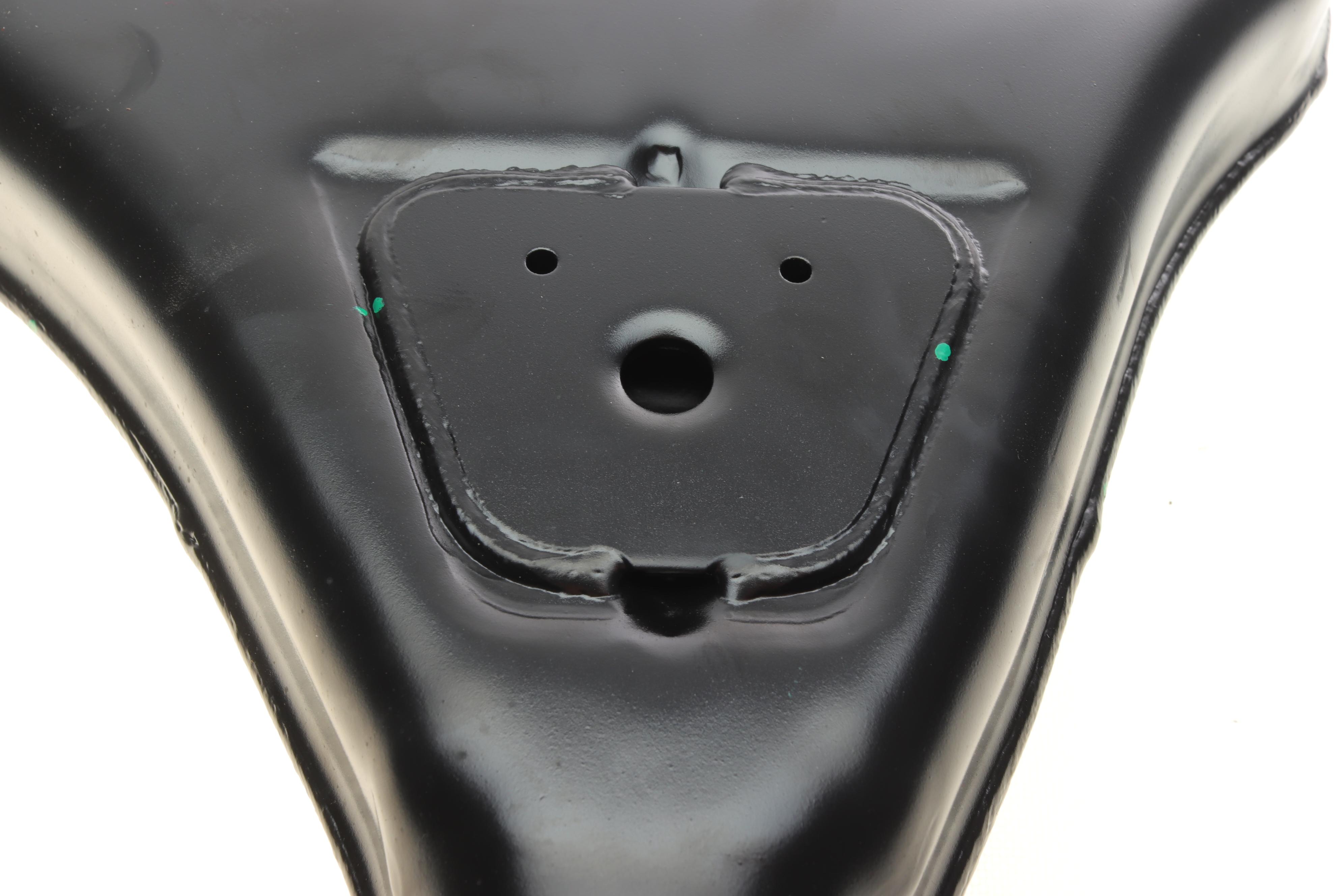 Важіль підвіски (передній/знизу) (R) MB Sprinter 901-904/VW LT 28-35/LT 28-46 95-06