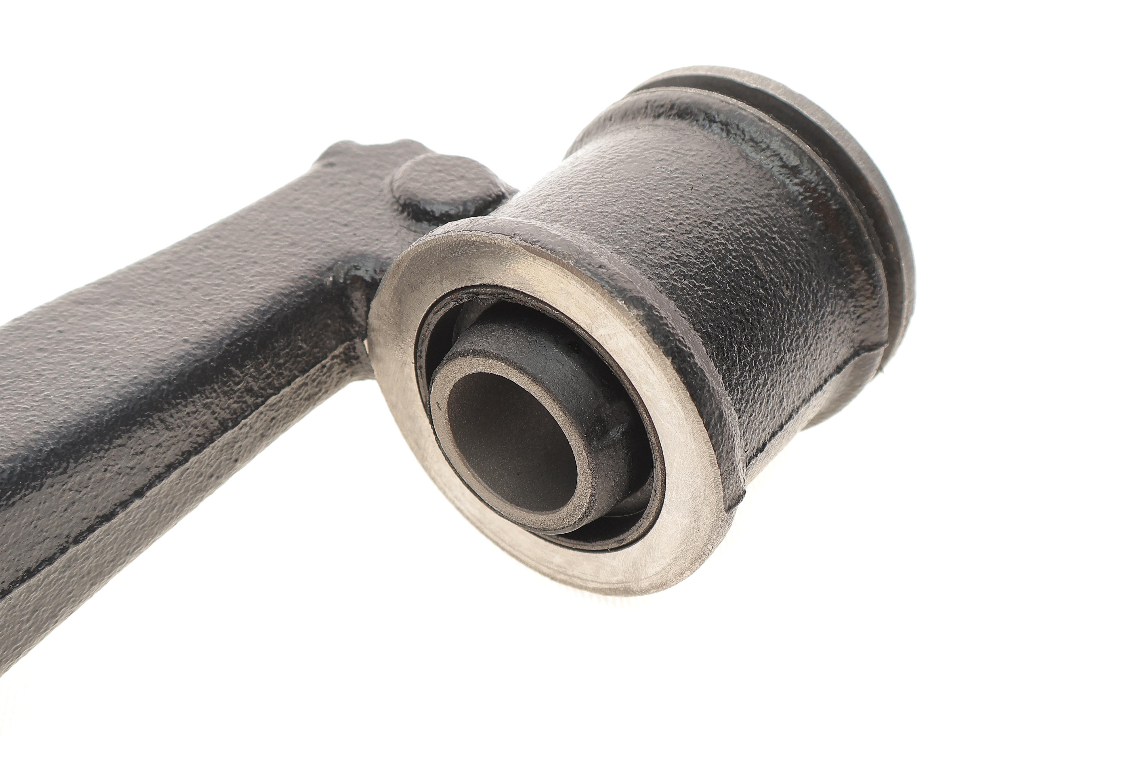 Важіль підвіски (передній/знизу) (R) Renault Master II/Opel Movano 98-