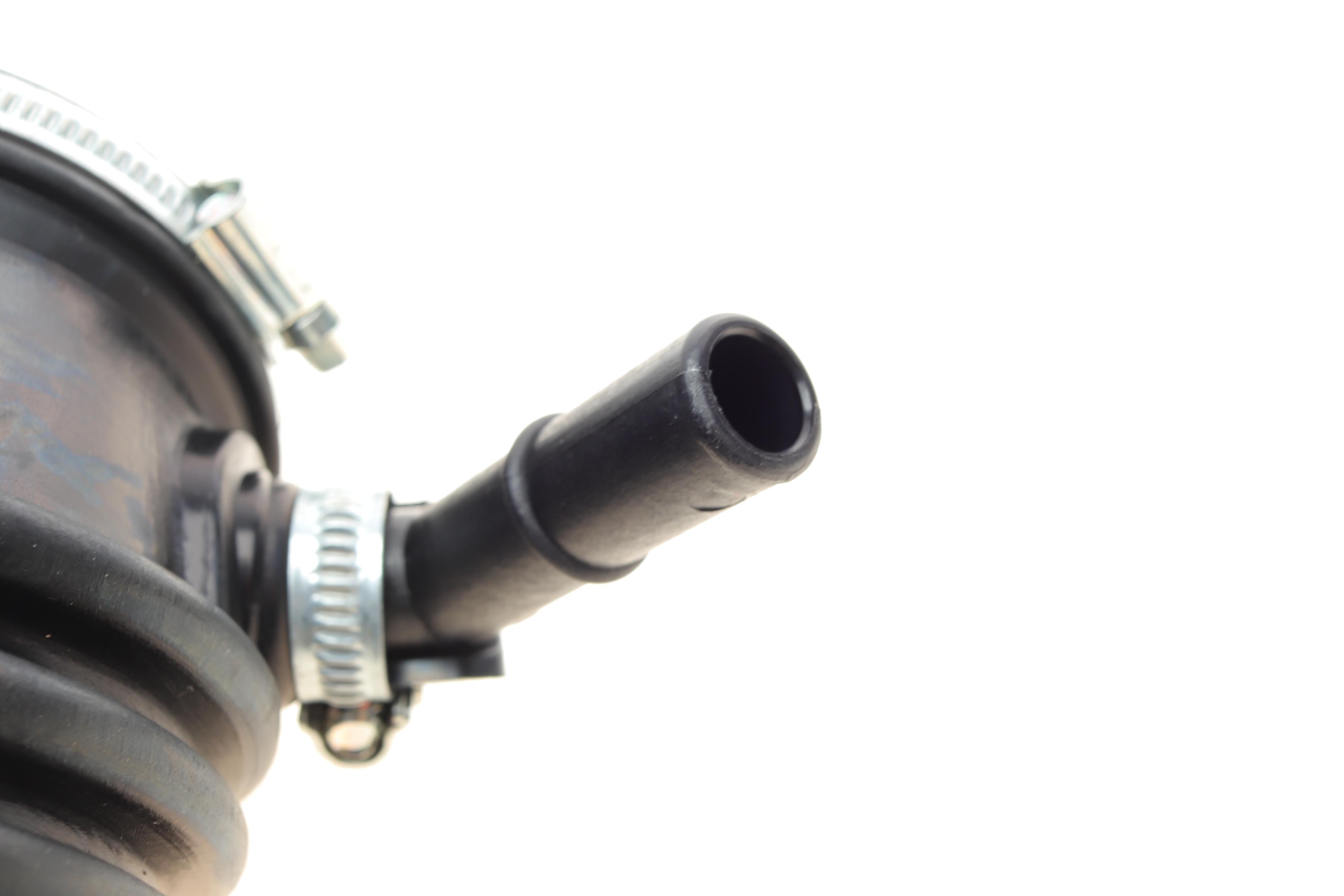 Патрубок фильтра воздушного Ford Connect 1.8TDCi 02-